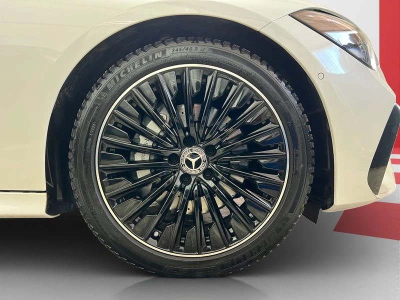 Mercedes-Benz-CLE-image-4