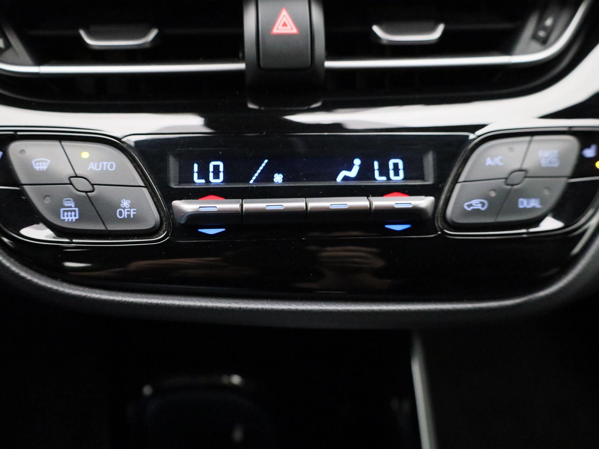 Toyota-C-HR-image-20