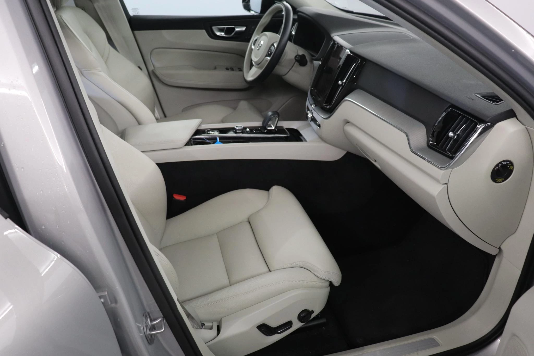 Volvo-XC60-image-9
