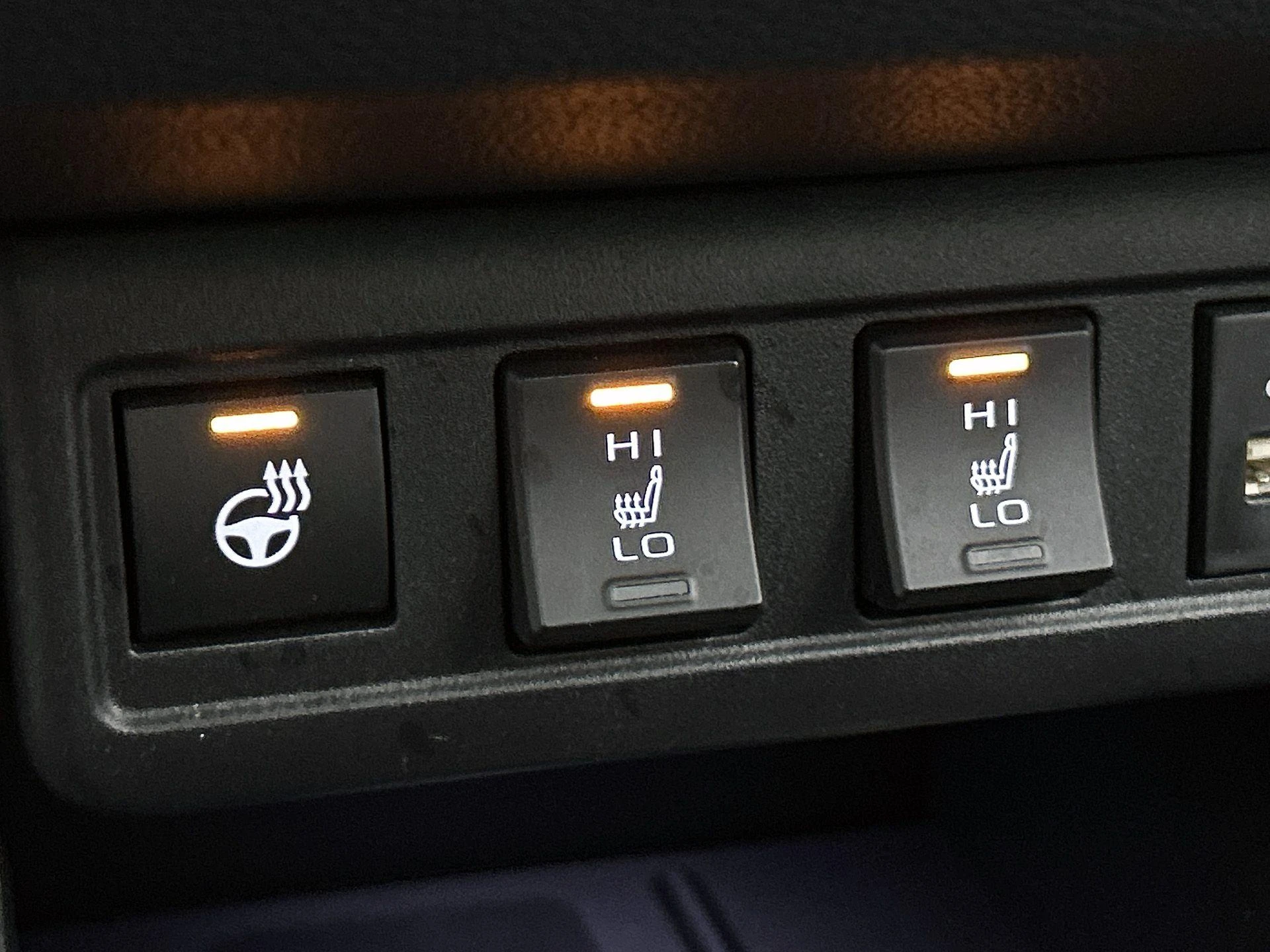 Toyota-Corolla Cross-image-7