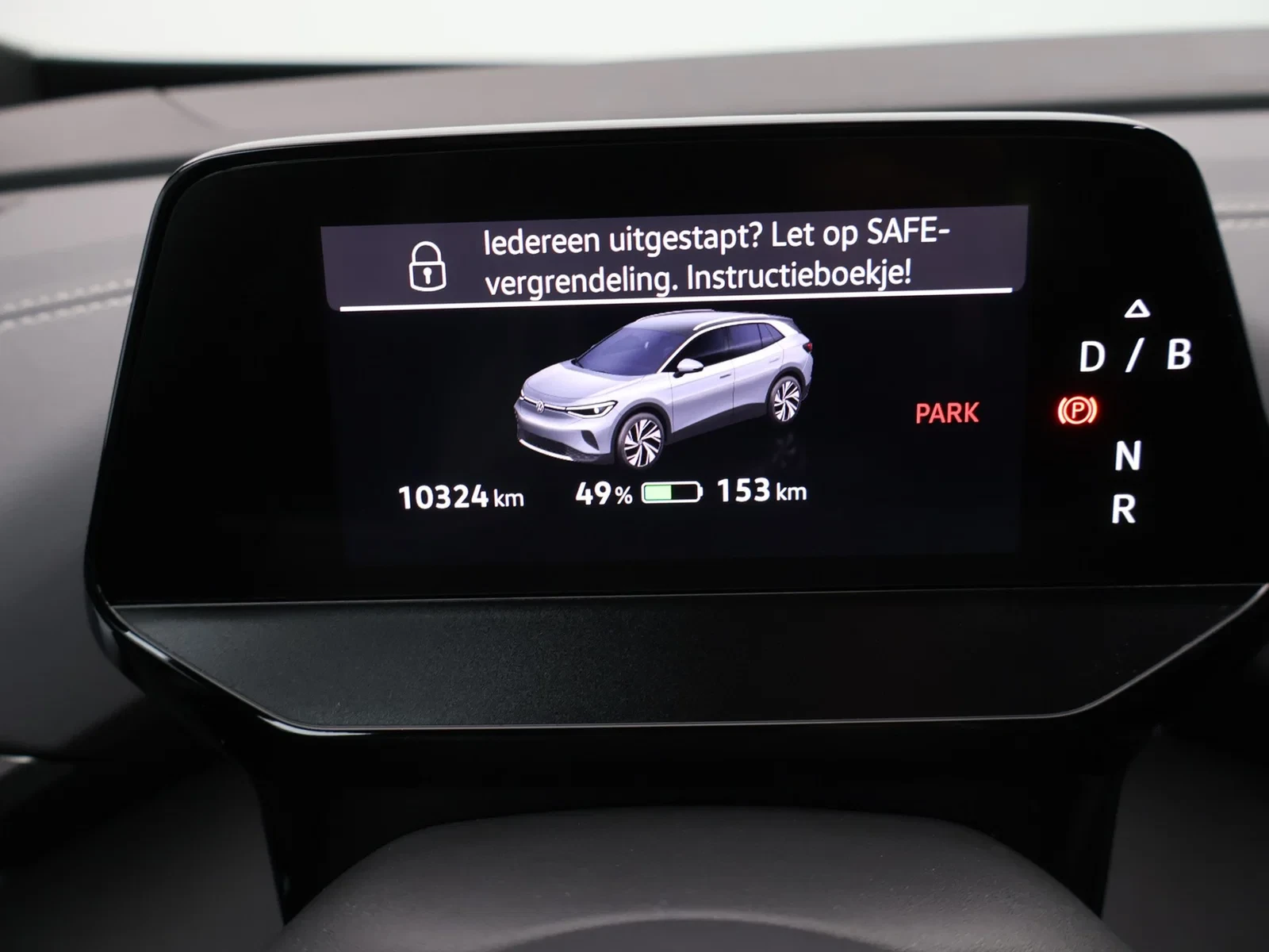 Volkswagen ID.4 ID.4 Pure Limited Edition 52 kWh 170PK *AUTOMAAT*LEDER*ALCANTARA*ACC*CAMERA*PDC*NAVI*APP-CONNECT*...*
