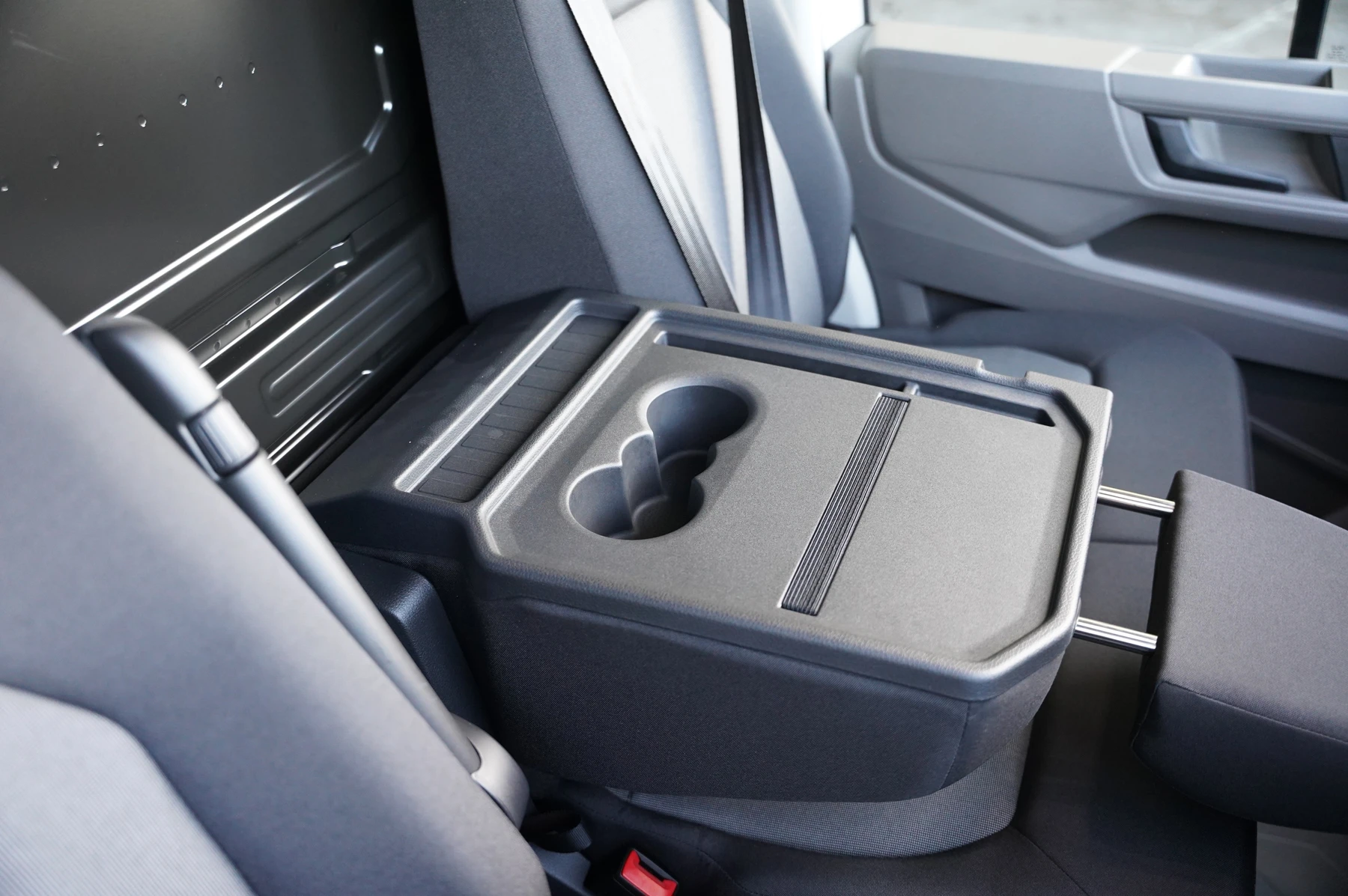Volkswagen-Crafter-image-8