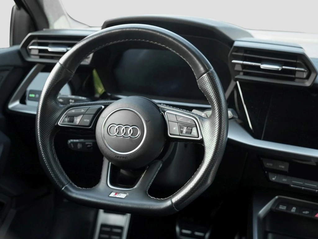 Audi A3 Sportback 40 TFSI e S line AHK Business LED