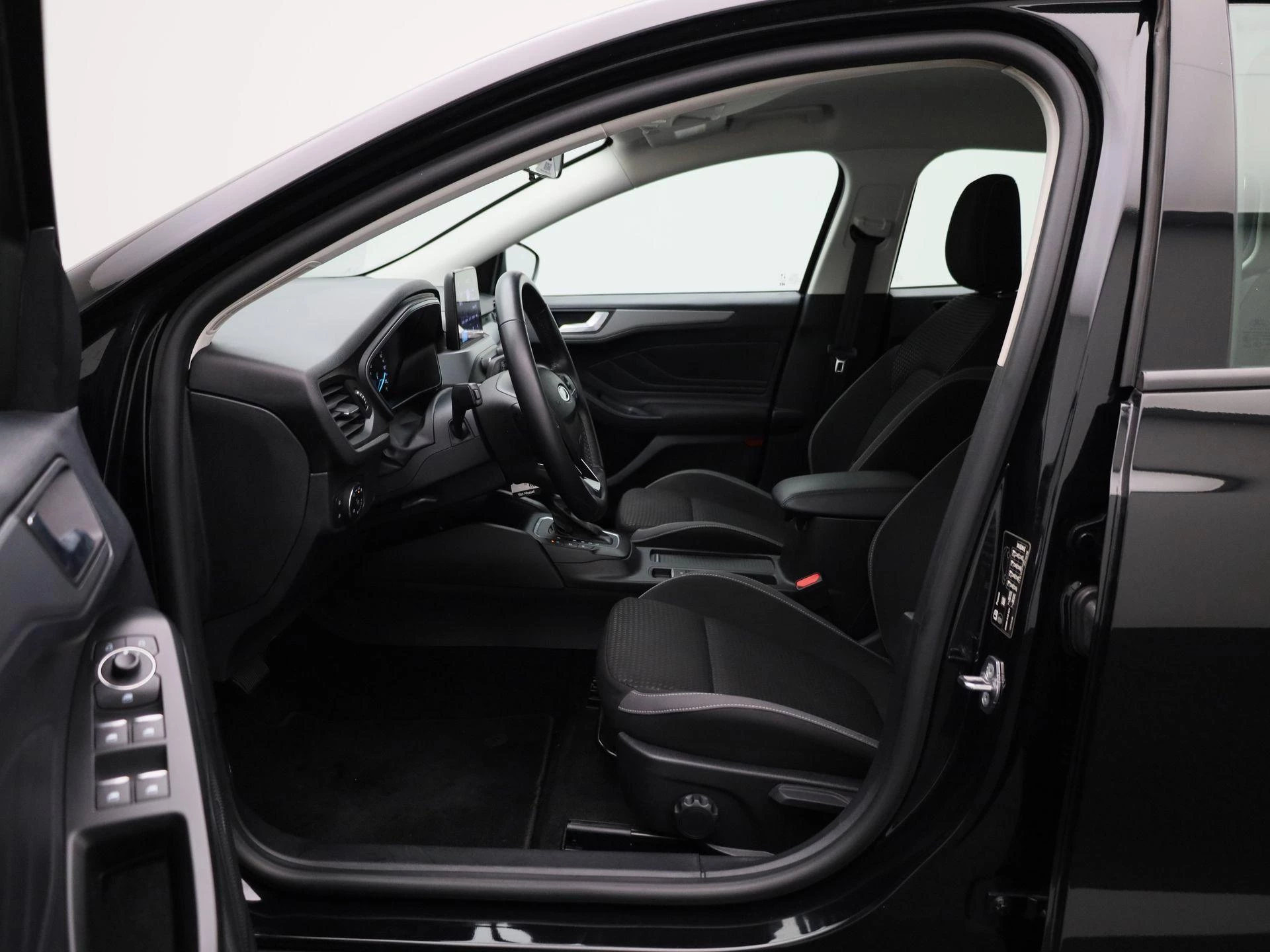 Ford Focus Clipper 1.0i EcoBoost 92kW Aut. Winterpack | Cruise Contr.