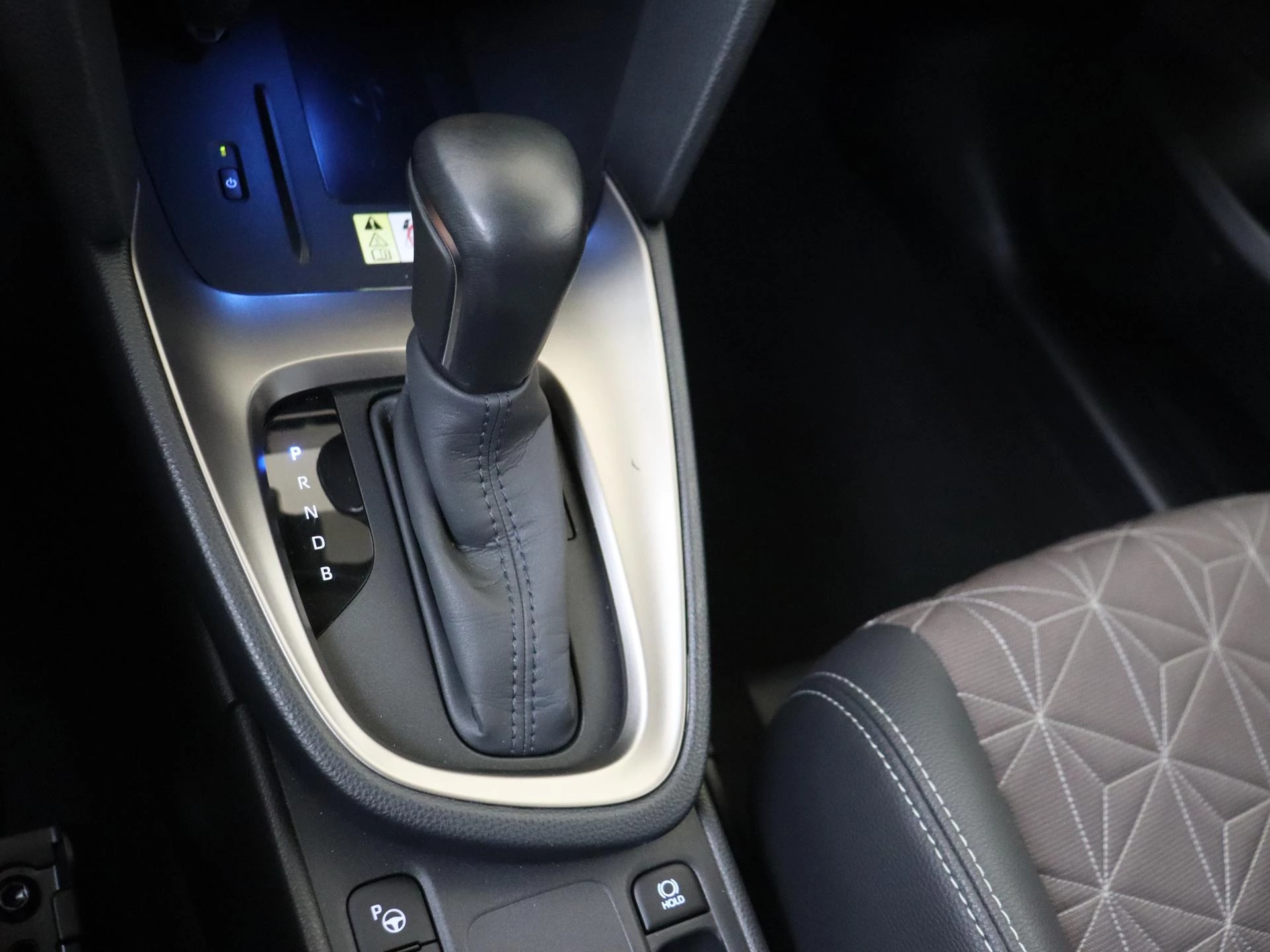 Toyota-Yaris Cross-image-17