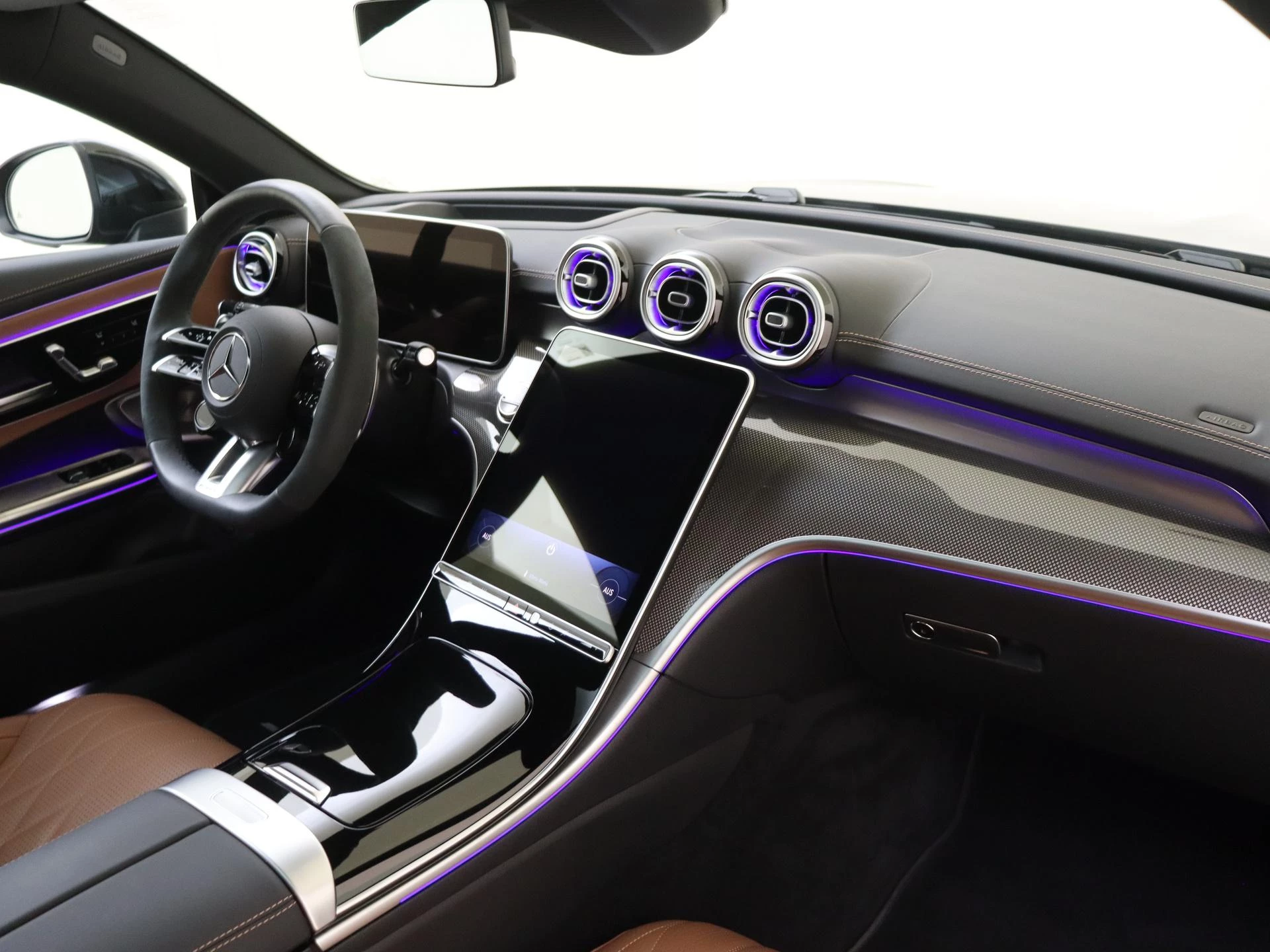 Mercedes-Benz-CLE-image-15