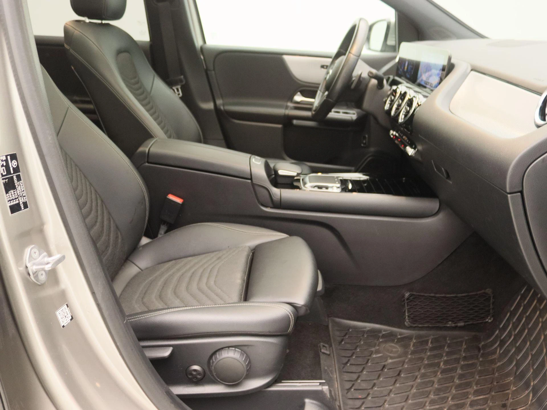 Mercedes-Benz B-Klasse 180 Business Solution Plus