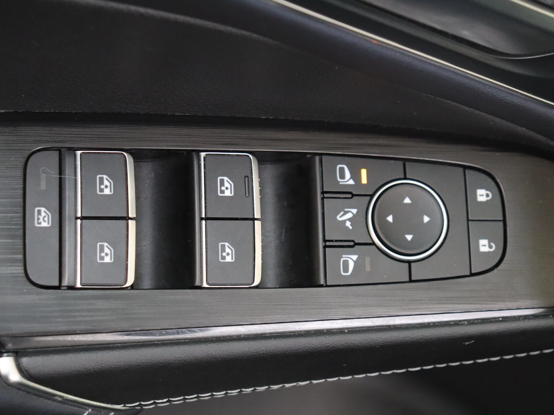 Nissan-QASHQAI-image-24
