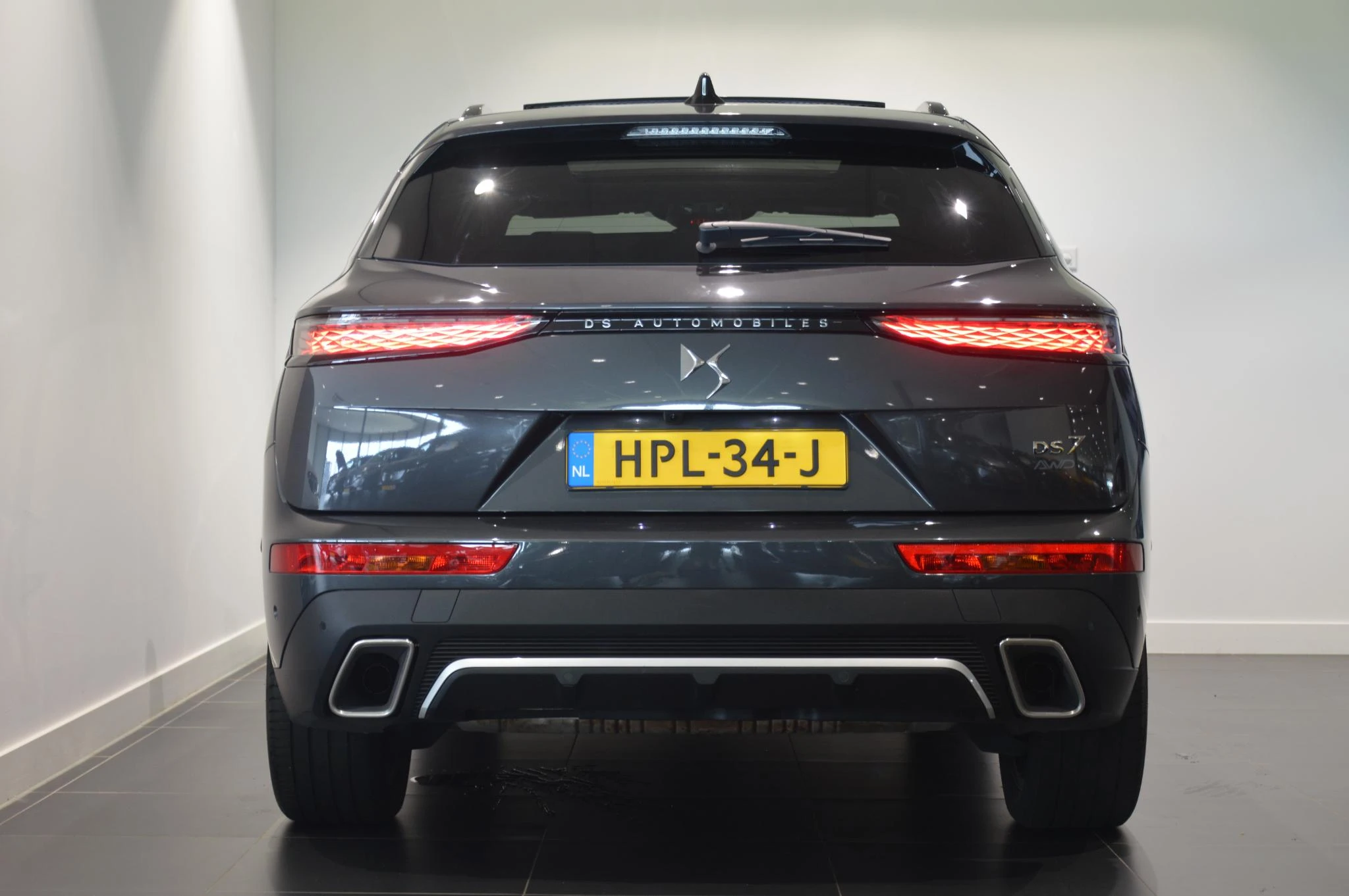 DS DS 7 1.6 PHEV 300 4x4 Etoile