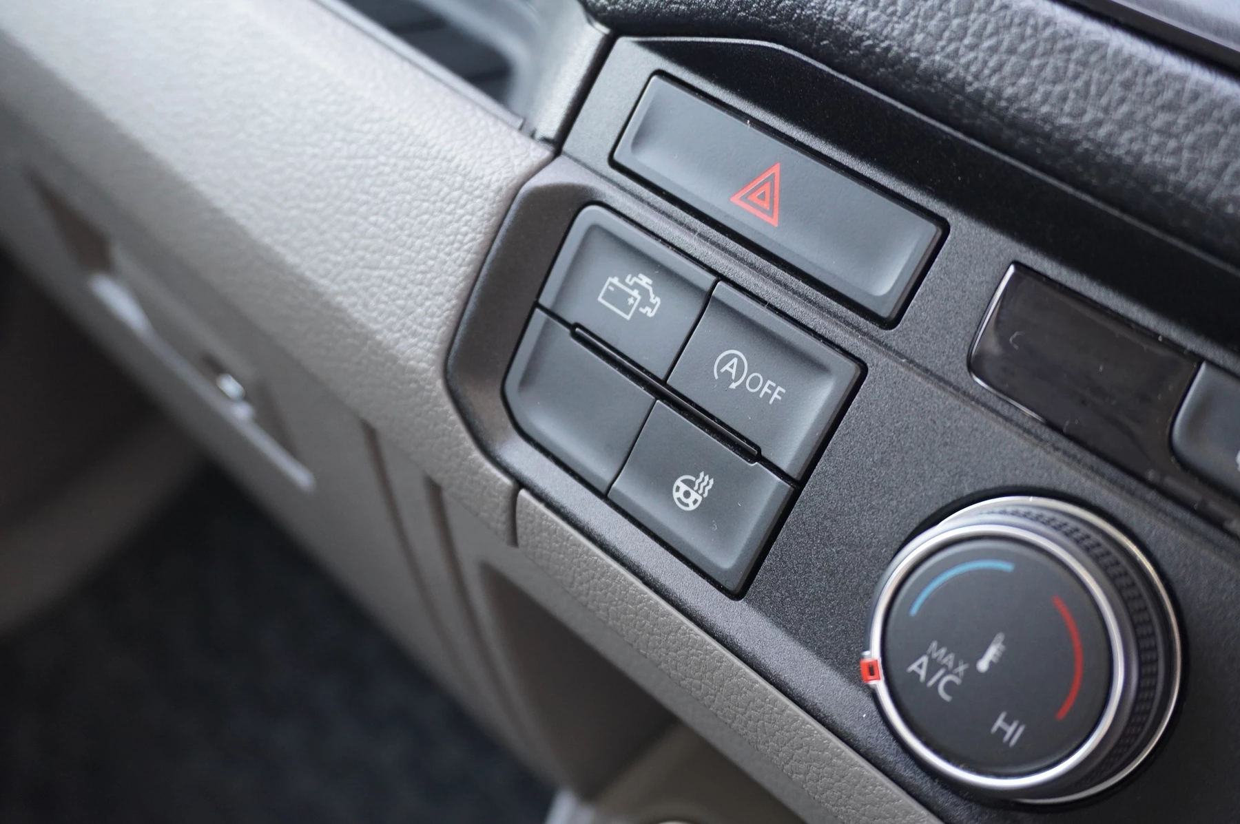 Volkswagen-California-image-47