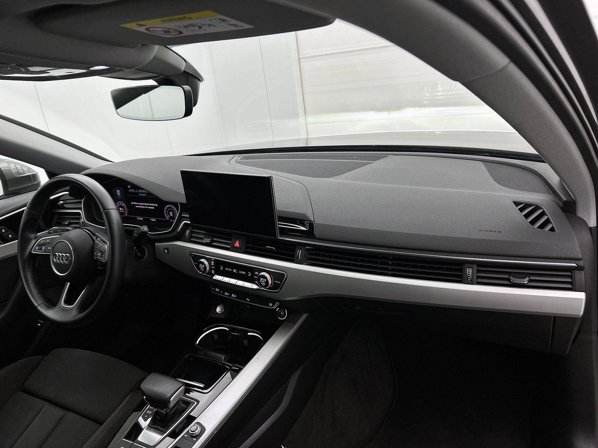 Audi-A4-image-16