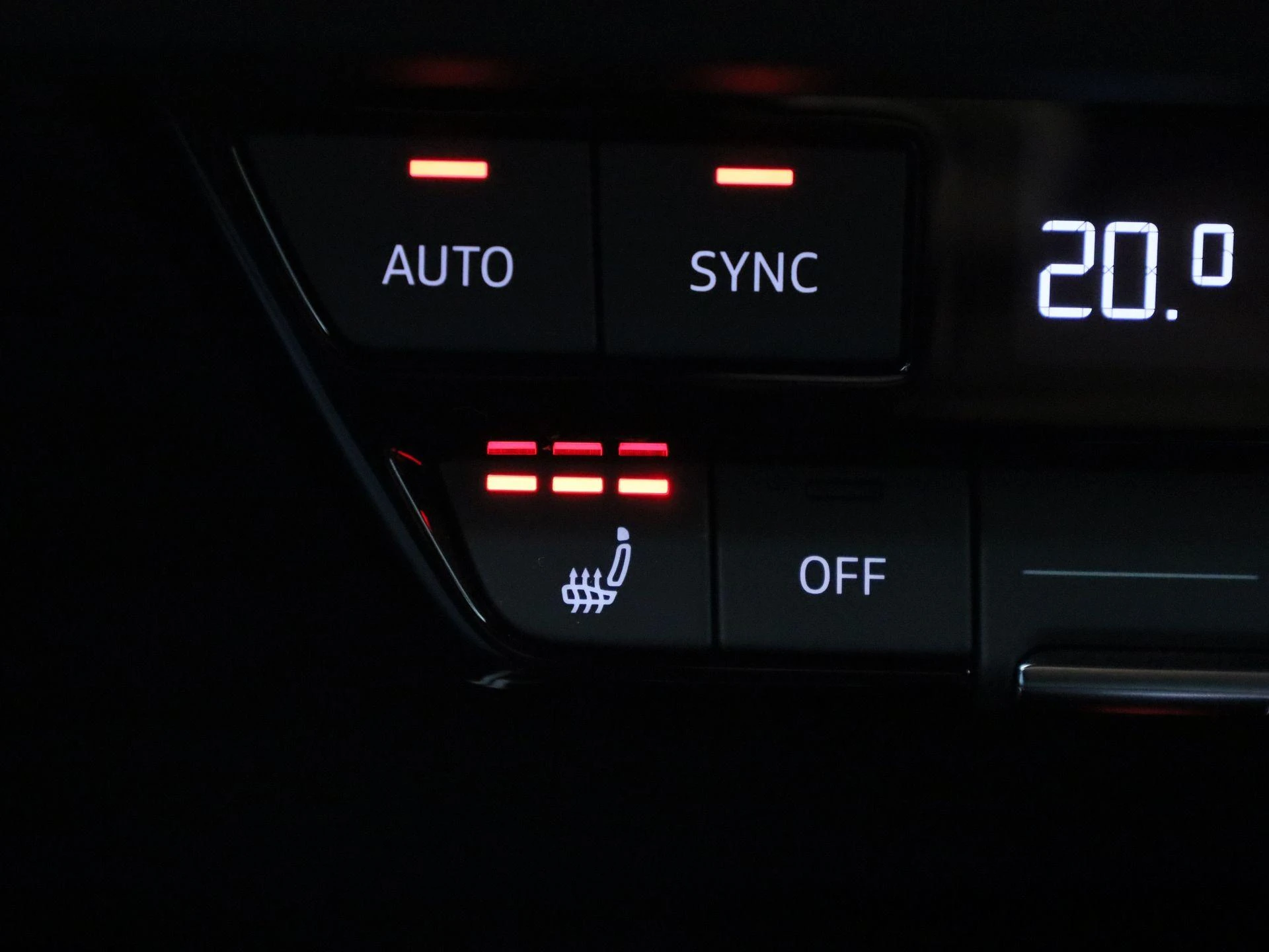 Audi-Q4 e-tron-image-19