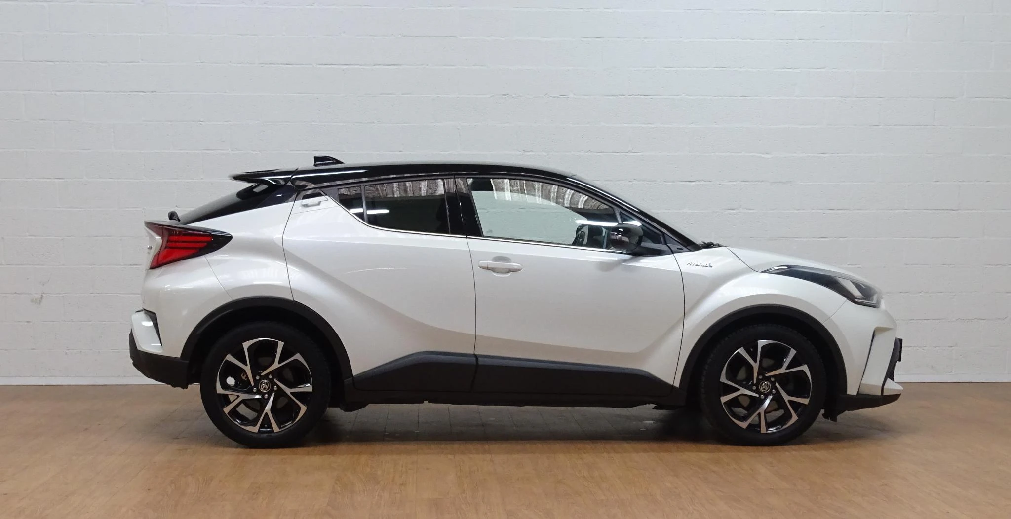 Toyota-C-HR-image-7