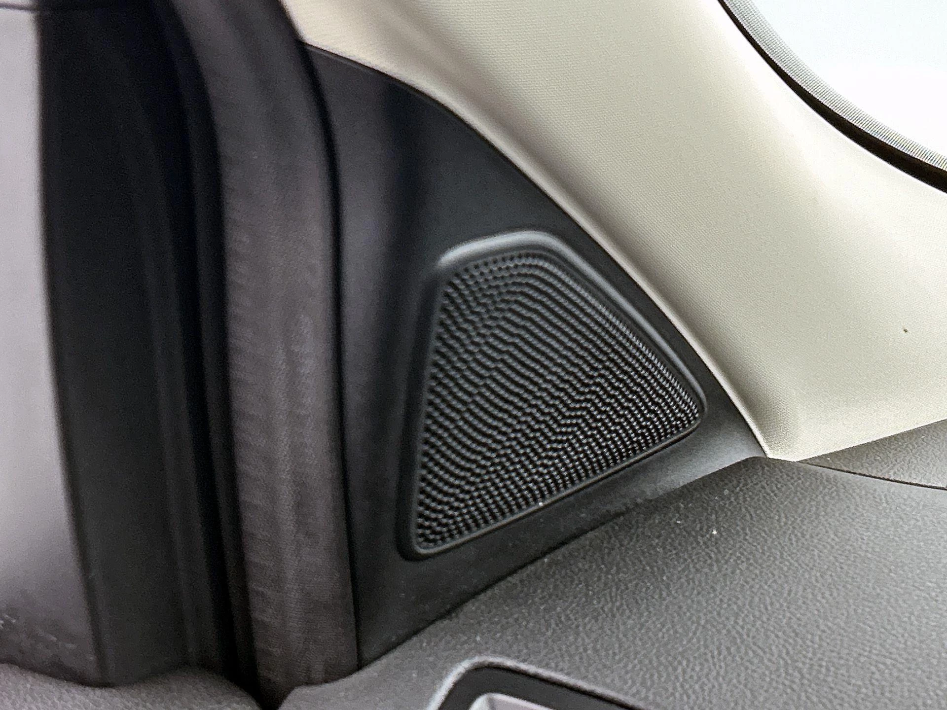 Ford-Kuga-image-11