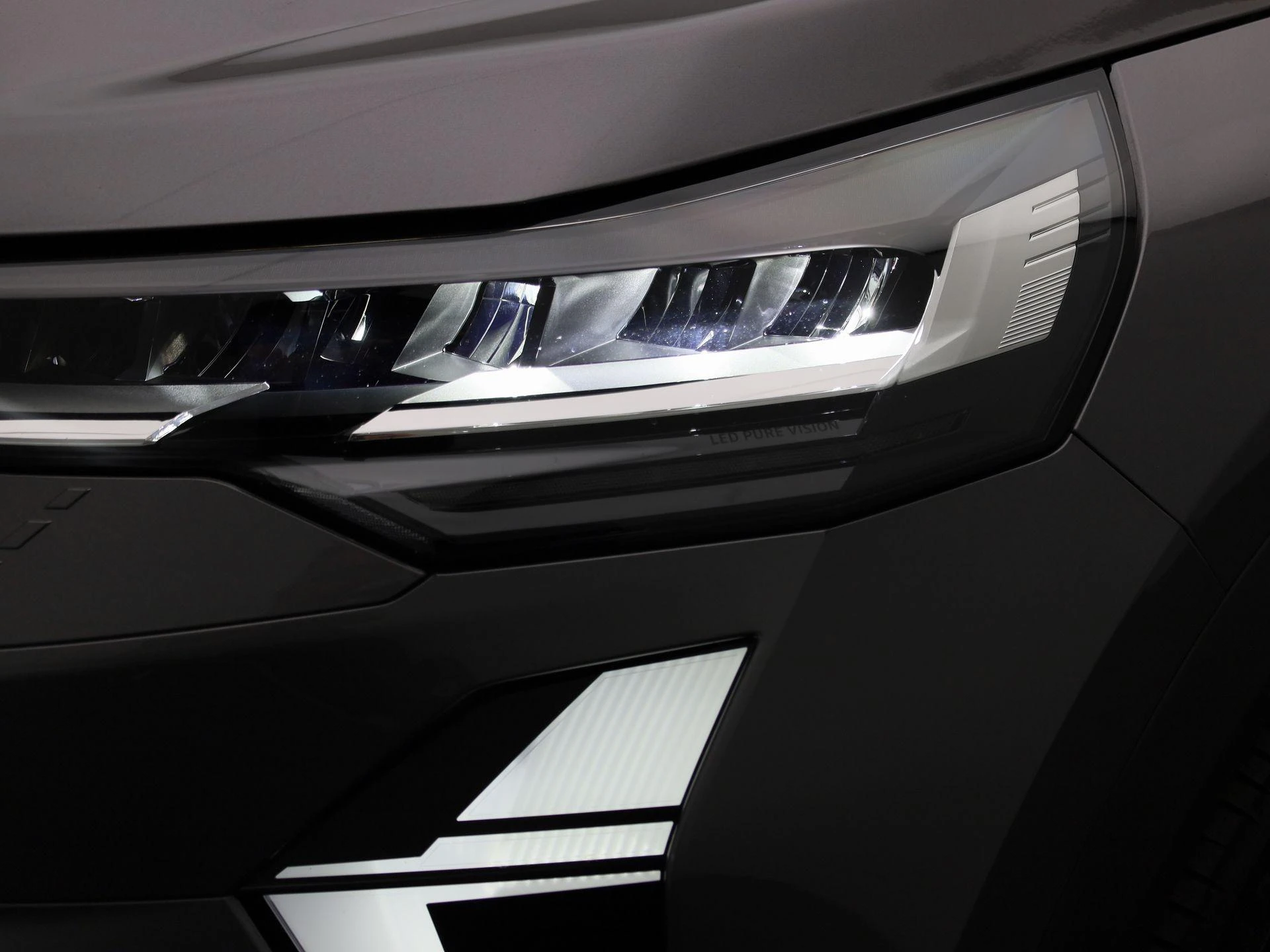 Renault-Captur-image-12