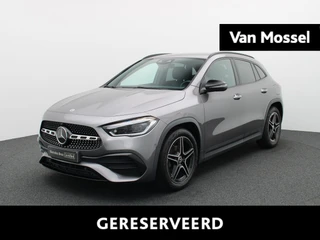 Mercedes-Benz GLA 180 AMG LINE + MULTIBEAM LED + CARPLAY + DISTRONIC PLUS +
