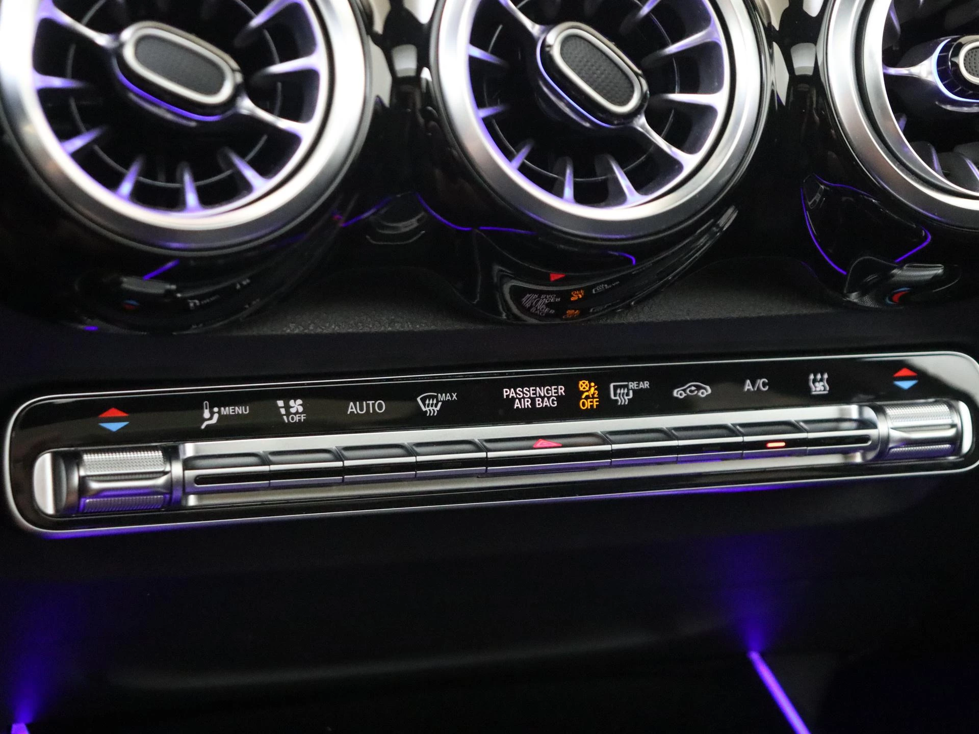 Mercedes-Benz EQB 250+ Luxury Line 71 kWh