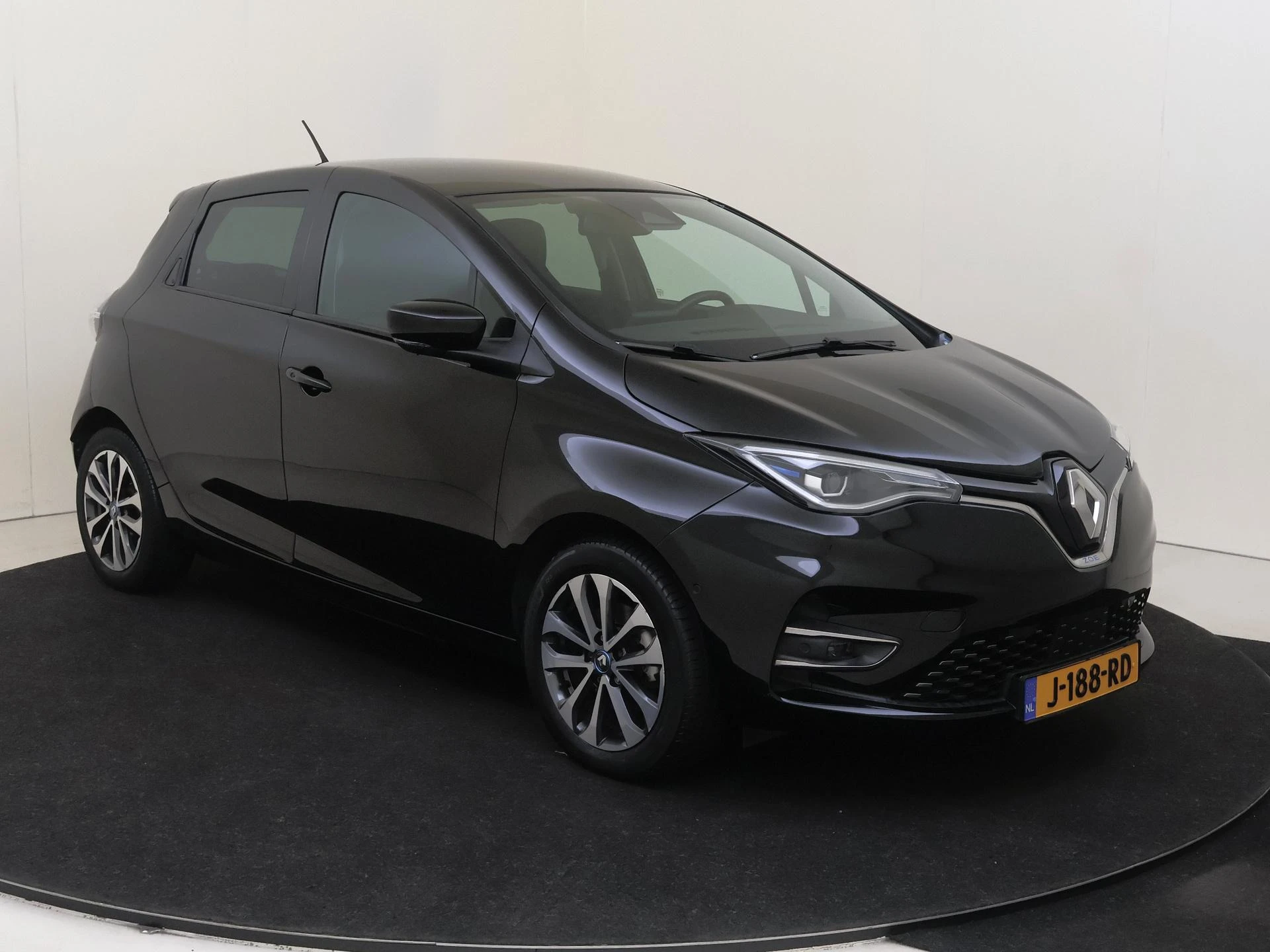 Renault-ZOE-image-2