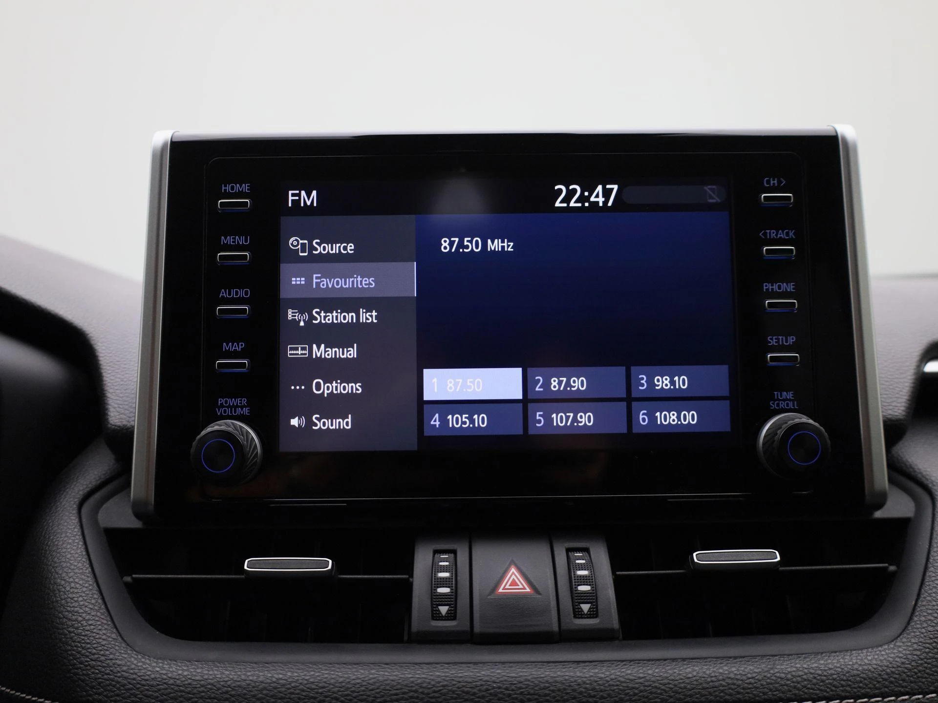 Toyota-RAV4-image-15