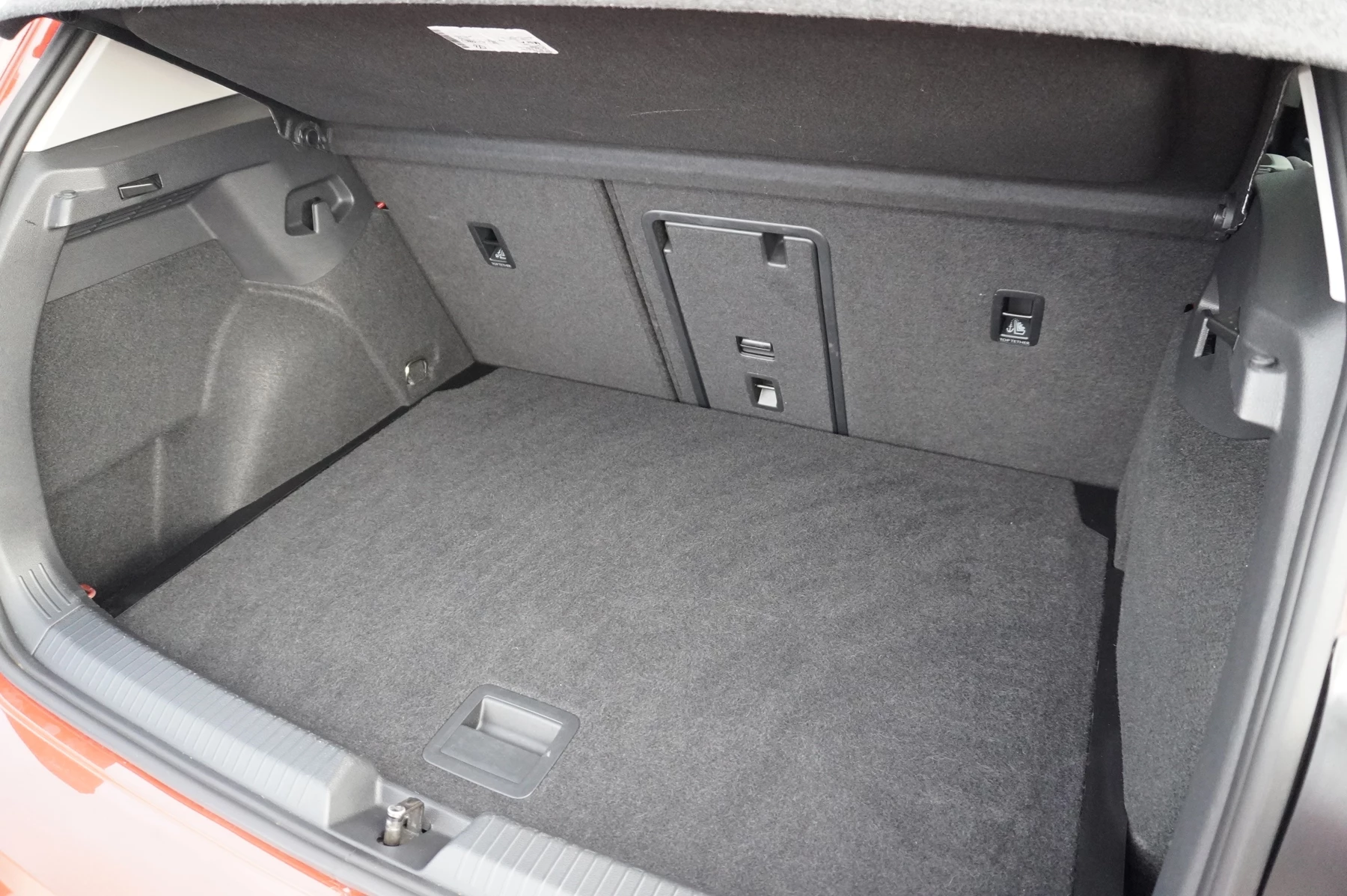Volkswagen-Golf-image-11