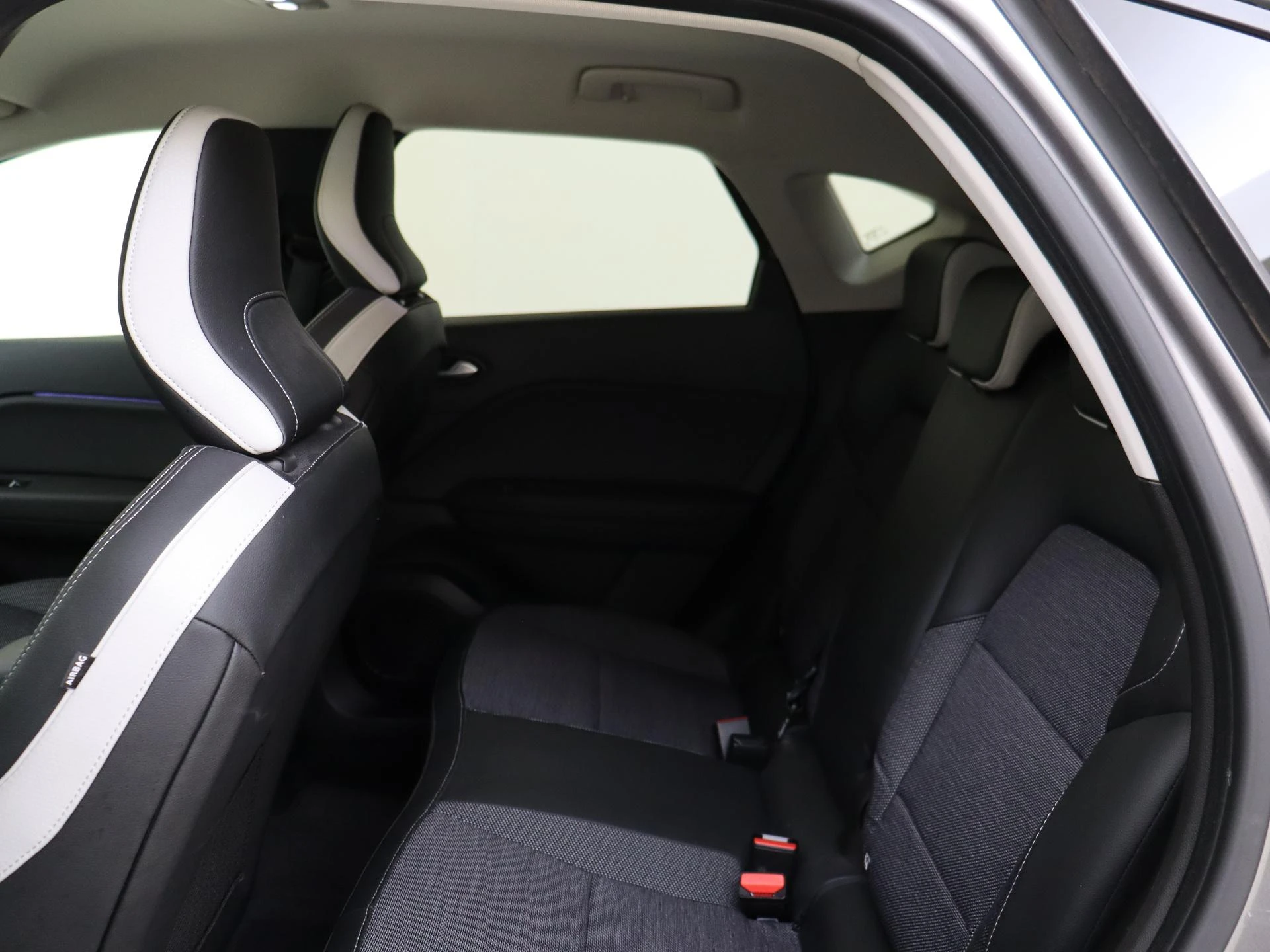 Renault-Captur-image-15