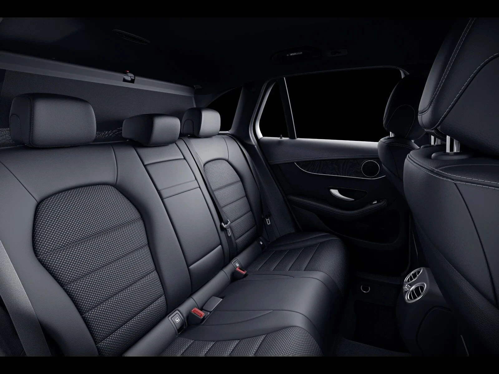 Mercedes-Benz-GLC 250-image-9