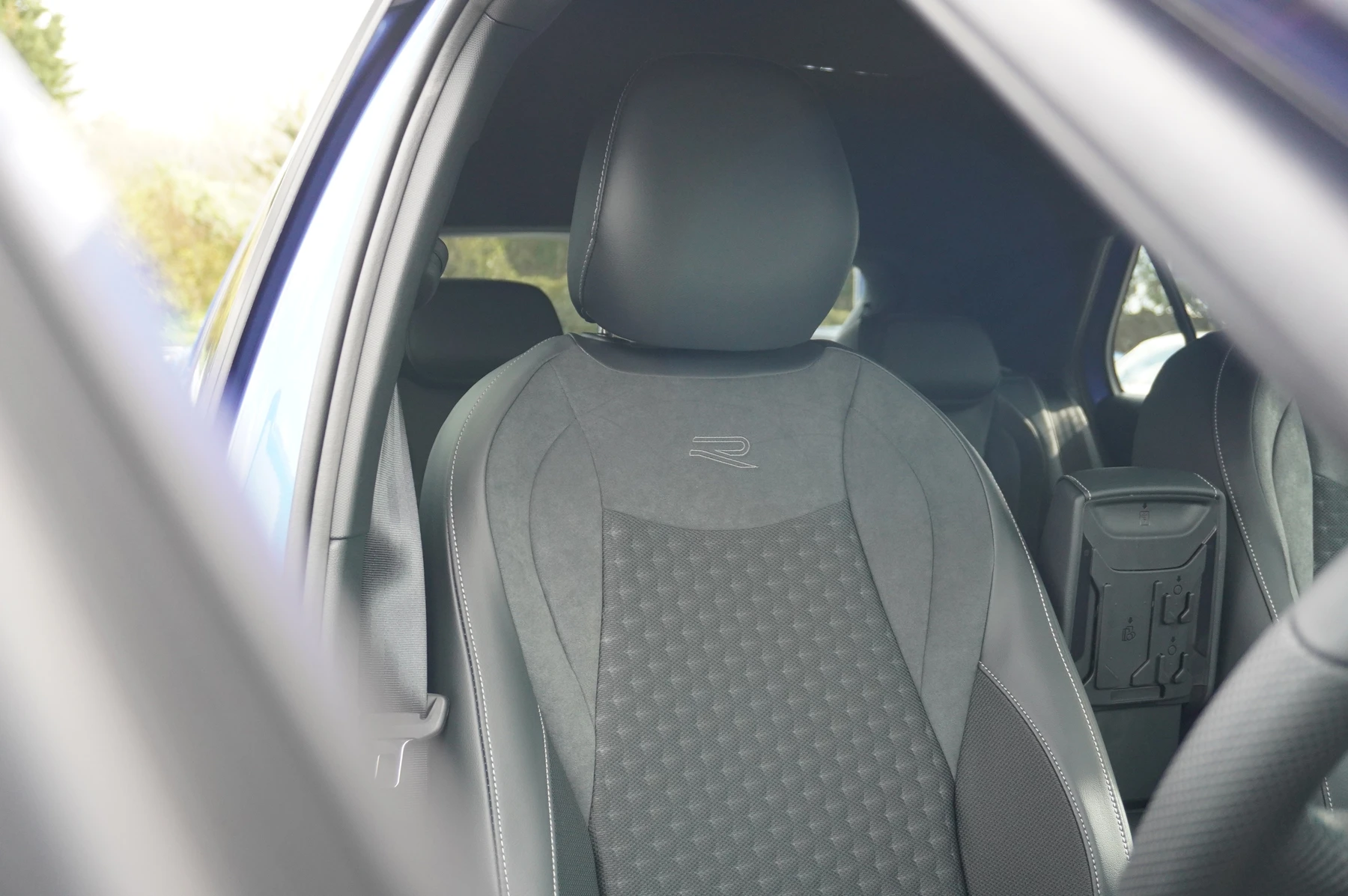 Volkswagen T-Roc 1.5 eTSI 150 R-Line 5dr DSG