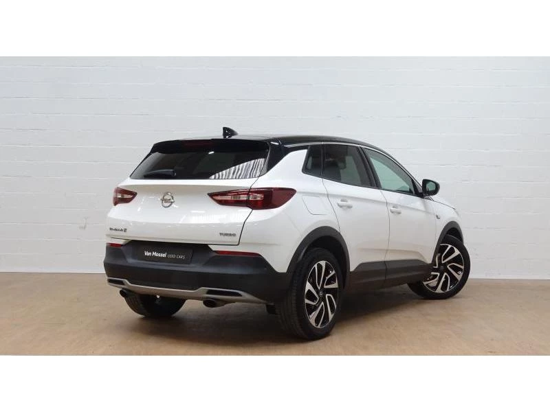 Opel Grandland X 1.6 Turbo S/S AT8 Ultimate