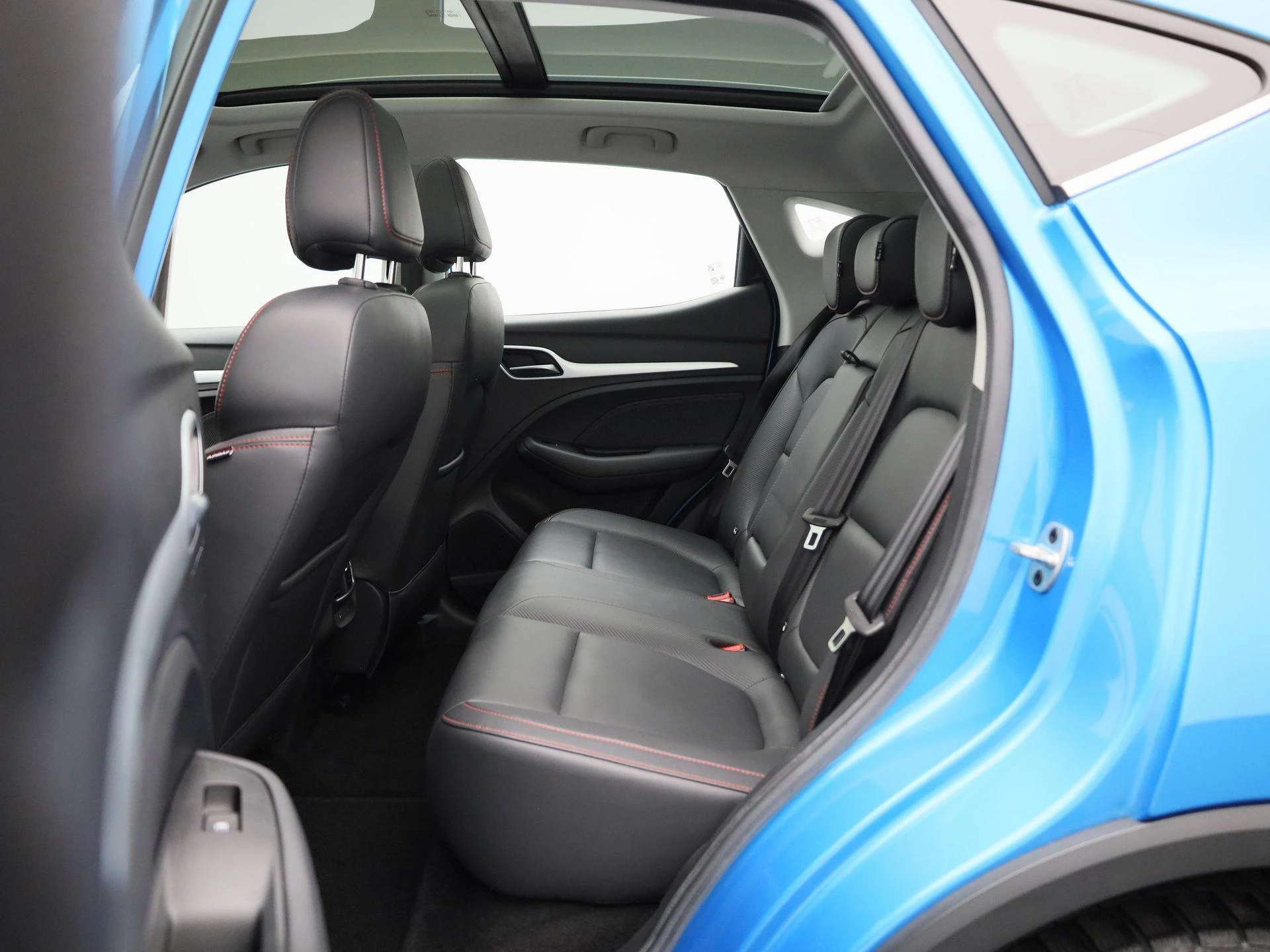 MG ZS EV Long Range Luxury 70 kWh