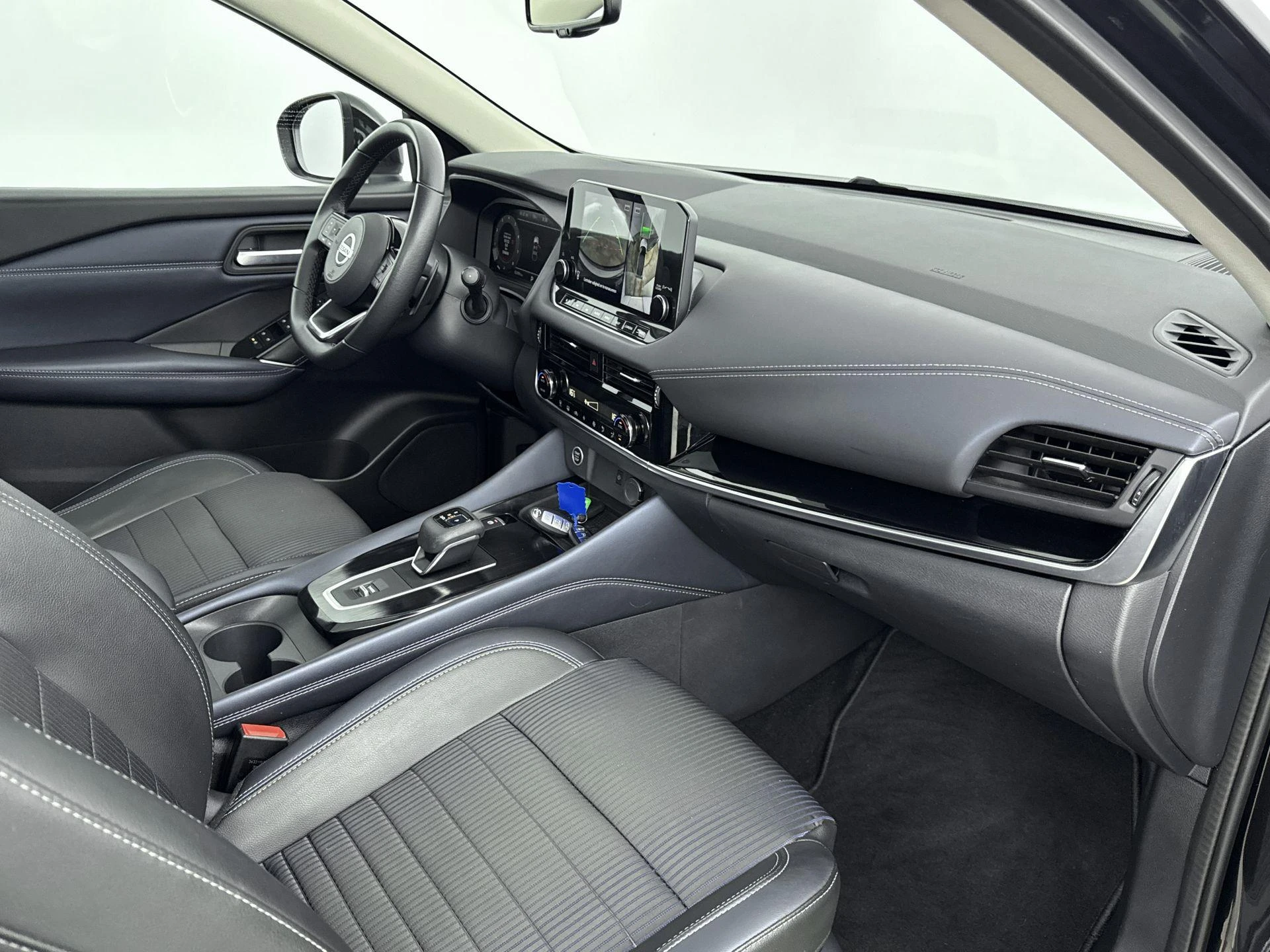 Nissan-QASHQAI-image-15