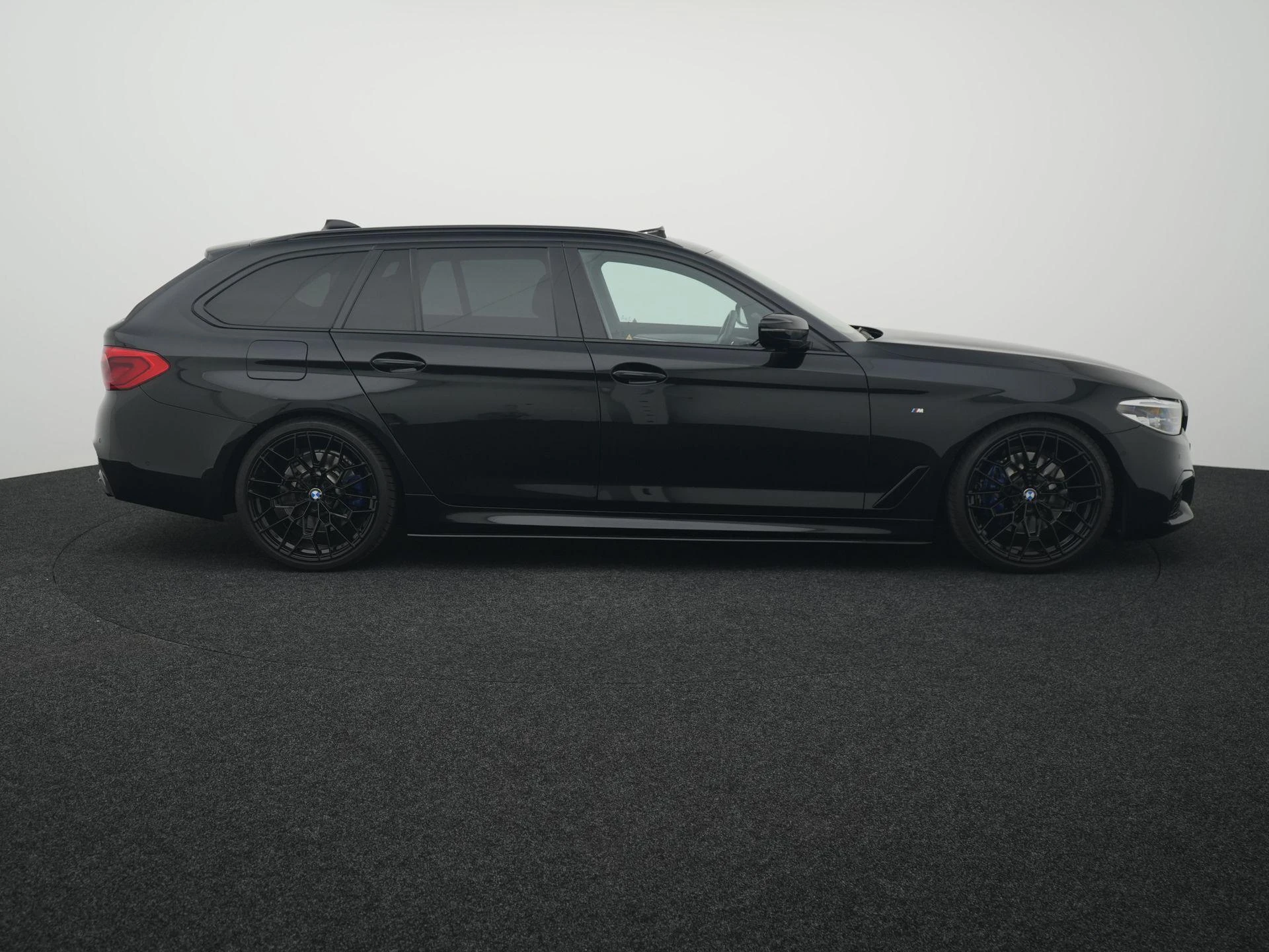 BMW-5 Serie-image-5