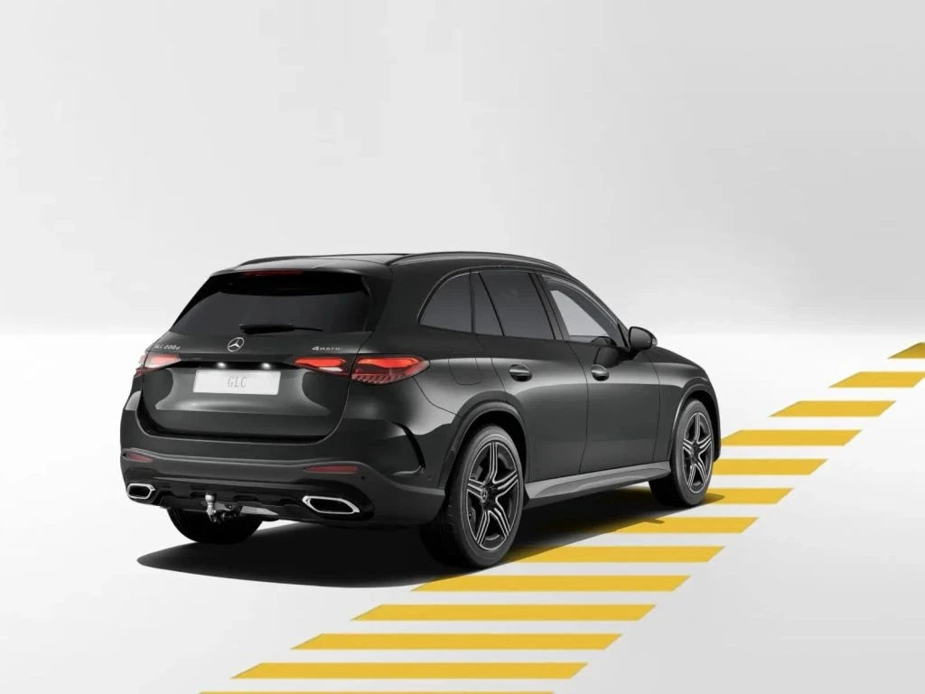 Mercedes-Benz-GLC 220 d-image-6