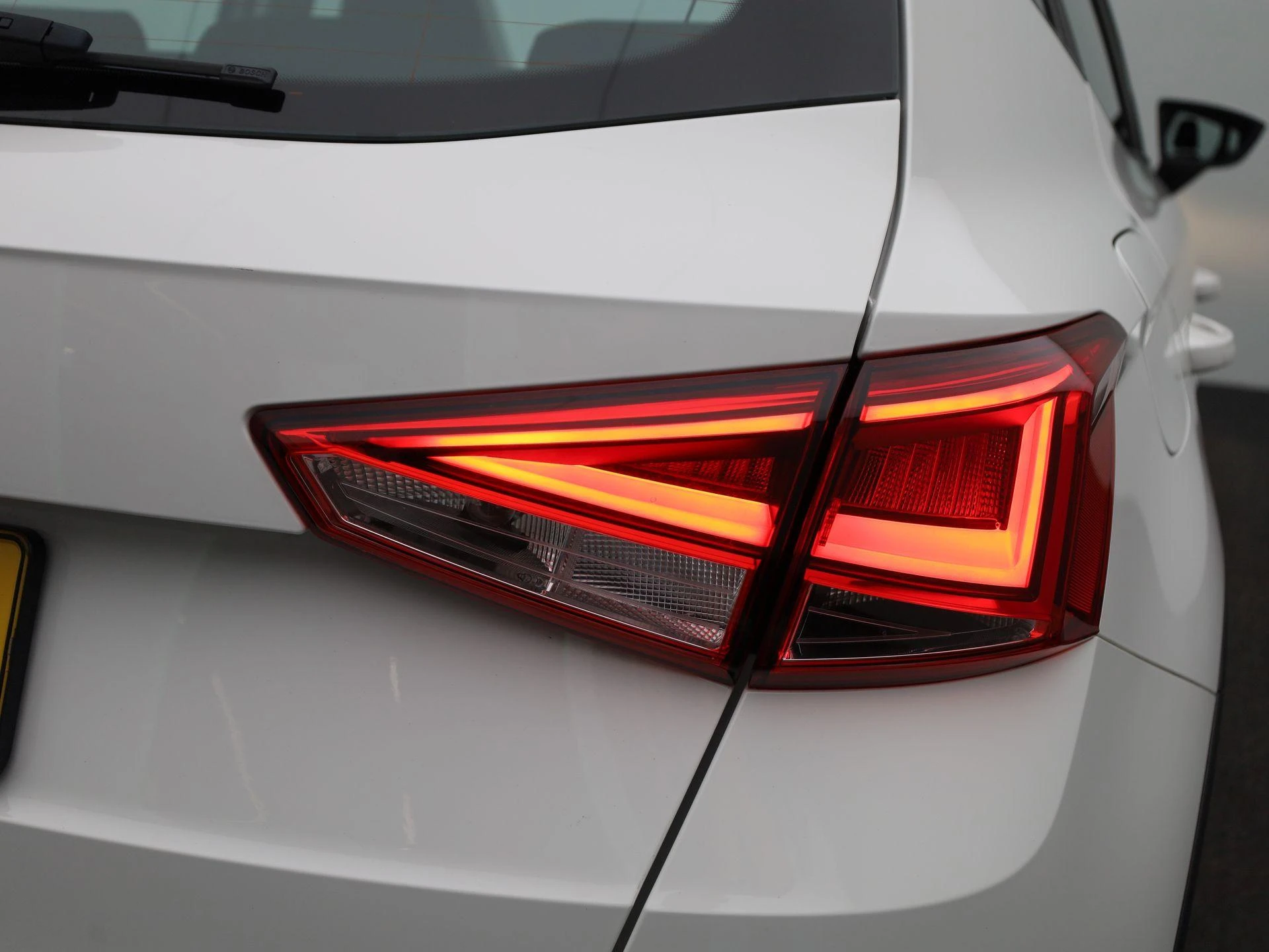 SEAT-Arona-image-27