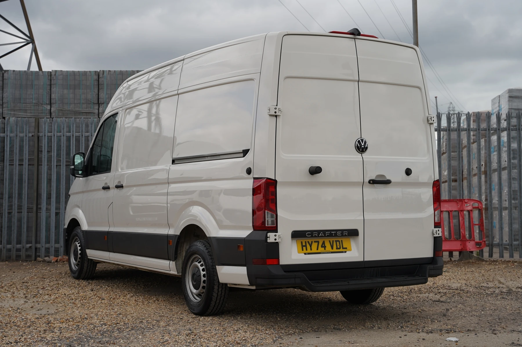 Volkswagen-Crafter-image-2