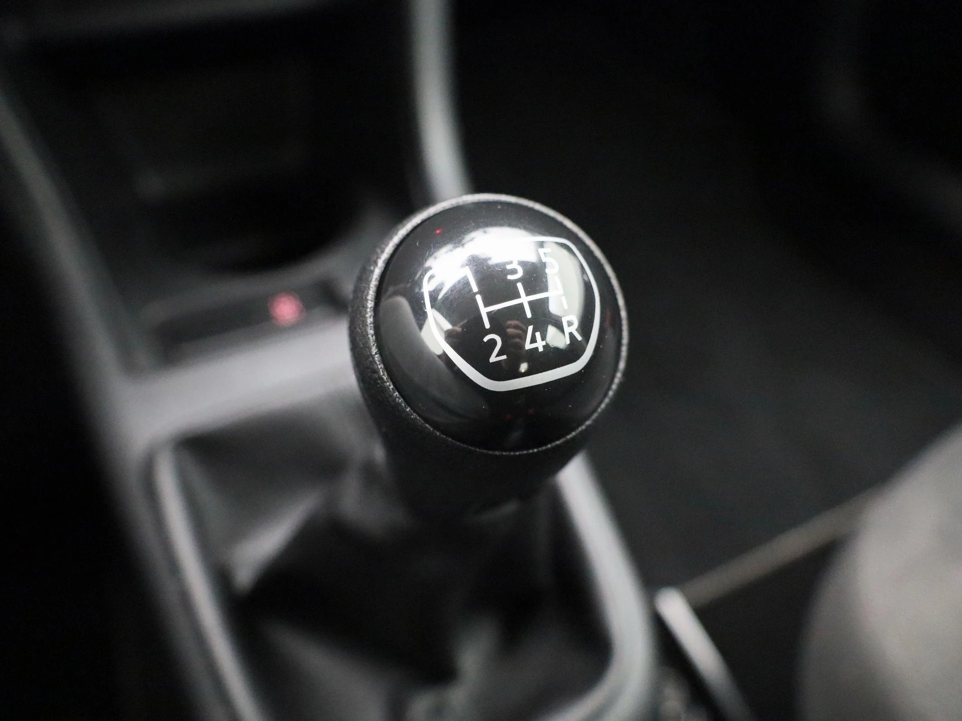 Volkswagen-up!-image-14