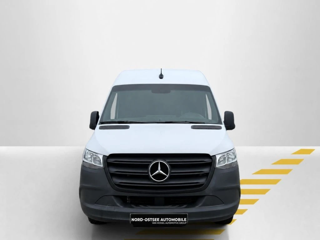 Mercedes-Benz-Sprinter 317-image-4