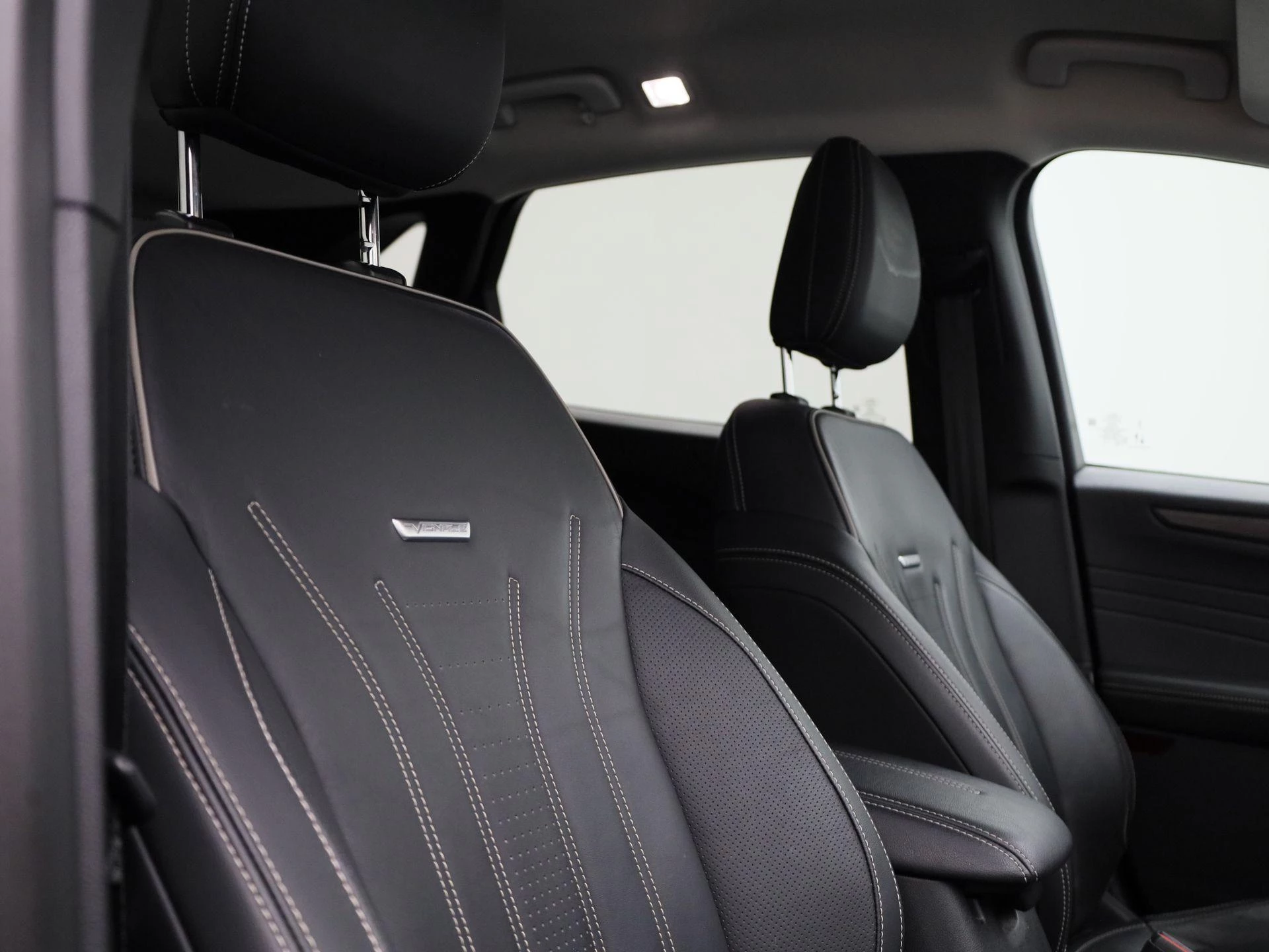 Ford-Kuga-image-36