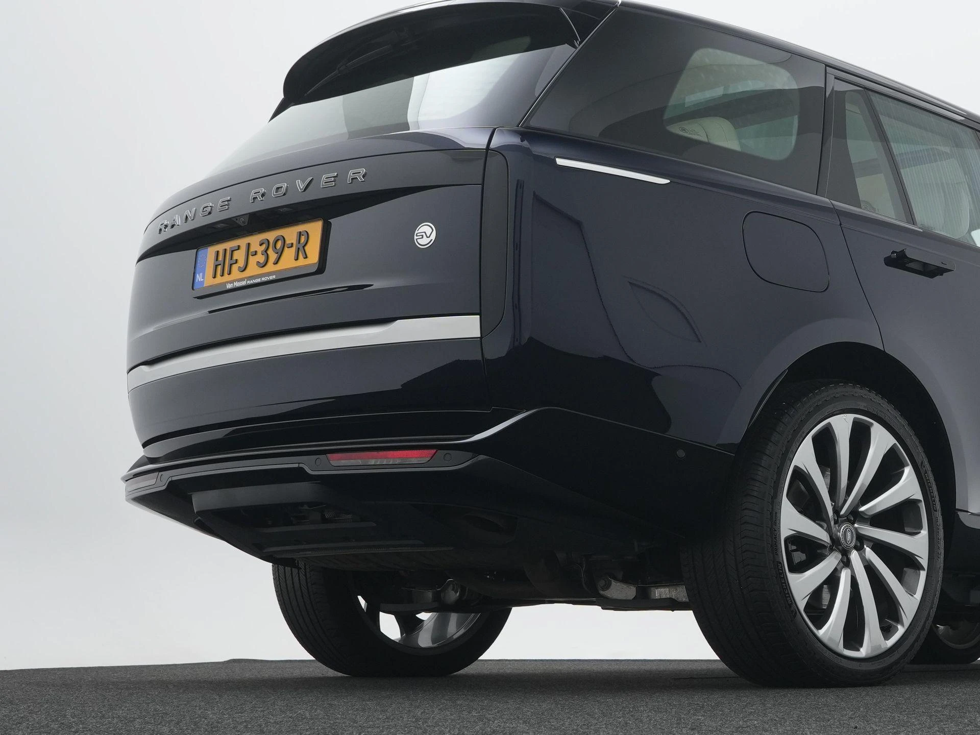 Land Rover-Range Rover-image-62