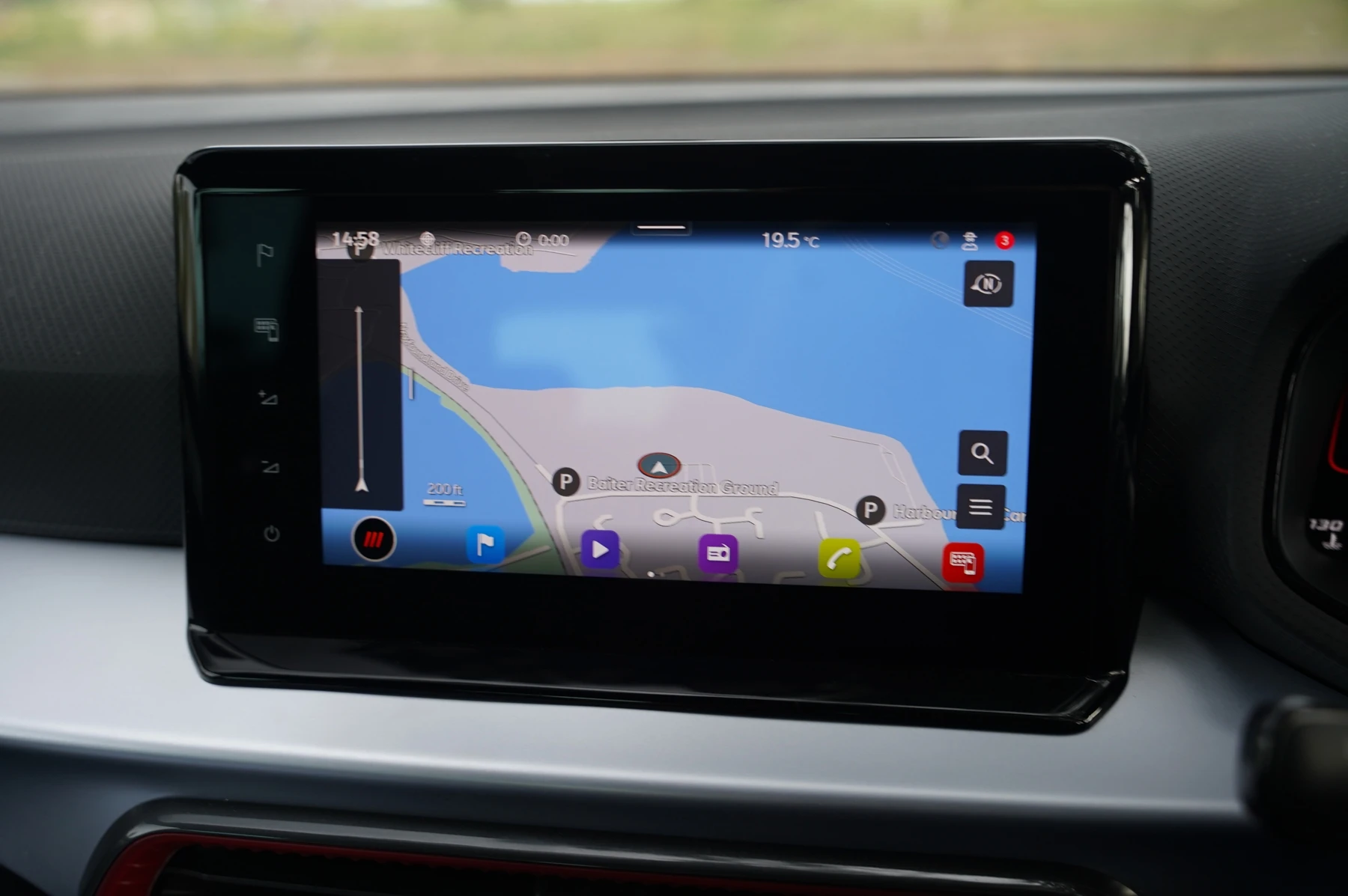 SEAT-Arona-image-24