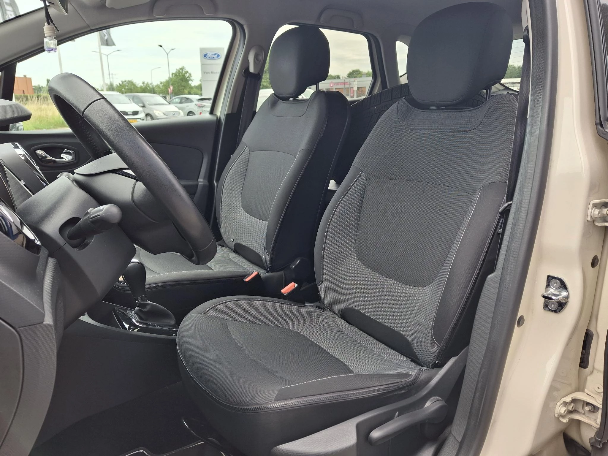 Renault Captur 1.2 TCe Dynamique