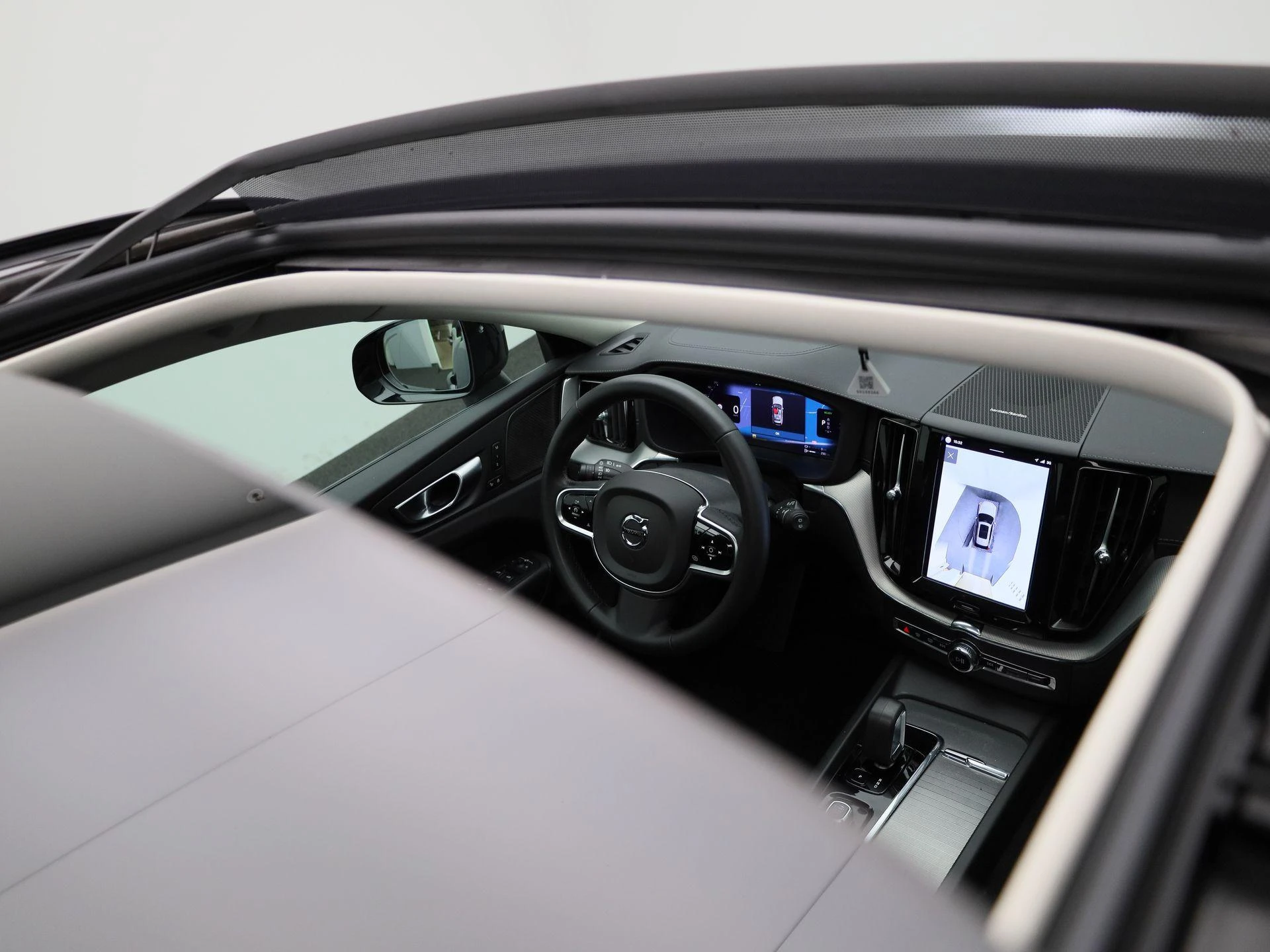 Volvo-XC60-image-44