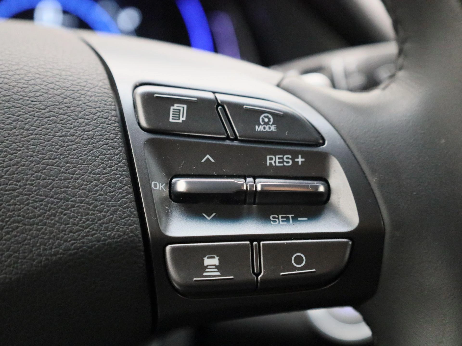 Hyundai-IONIQ-image-25