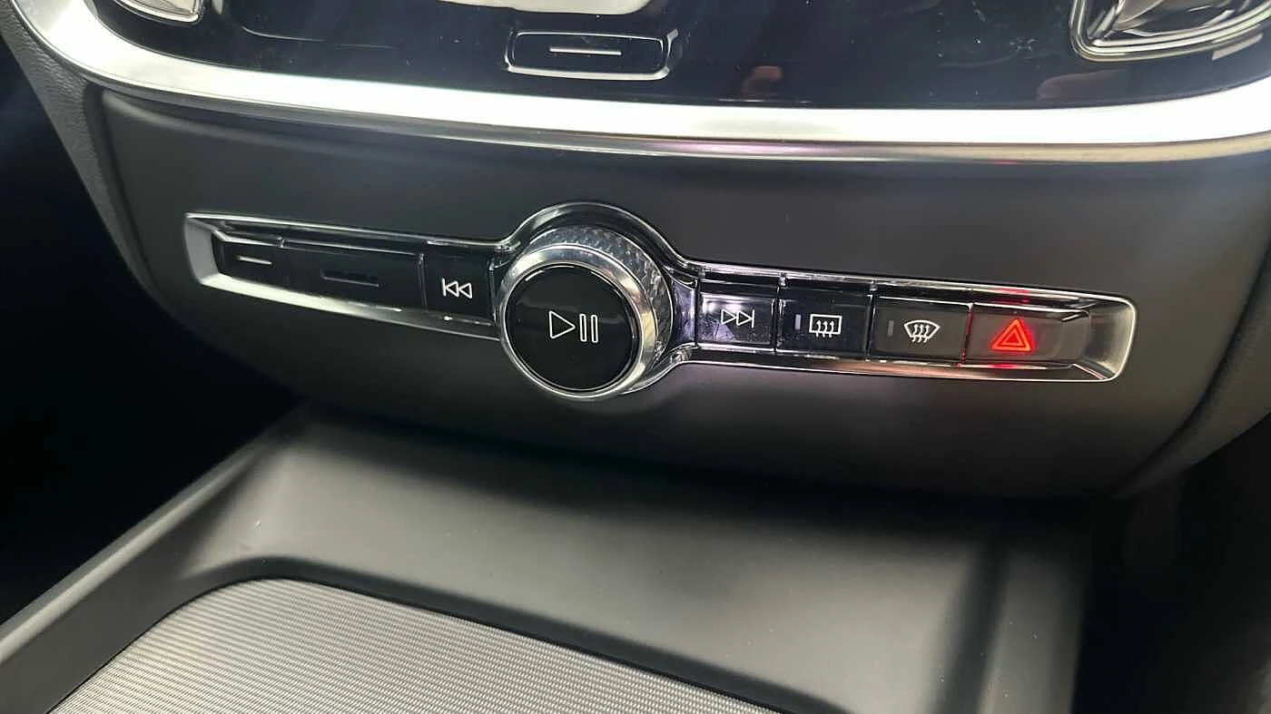 Volvo-V60-image-40