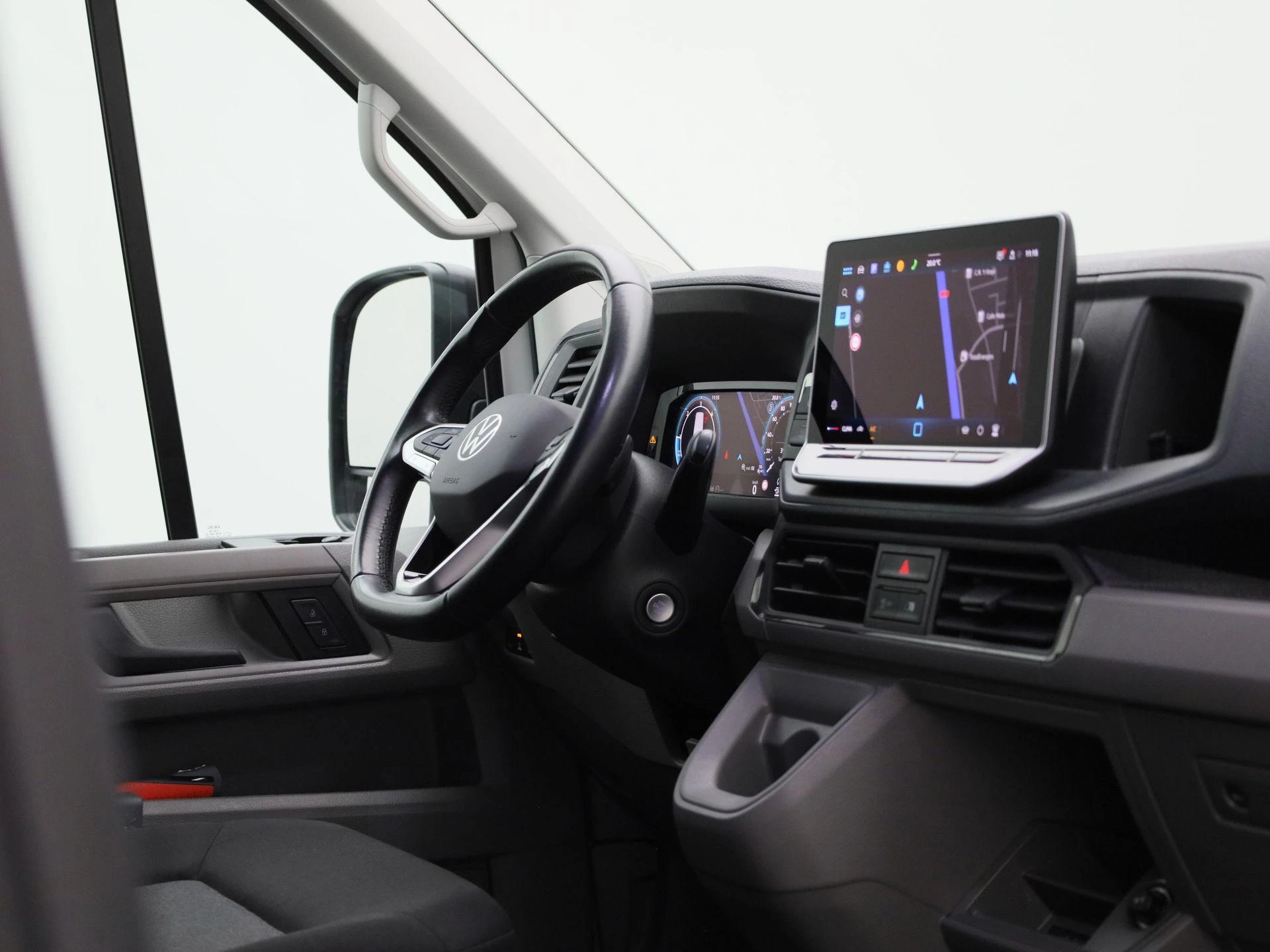 Volkswagen-Crafter-image-6