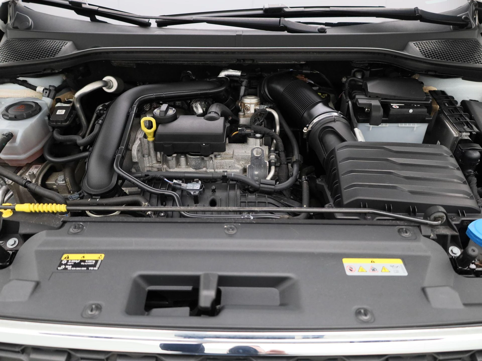 SEAT-Arona-image-29
