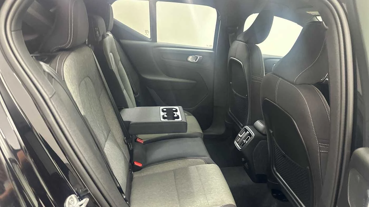 Volvo-XC40-image-7