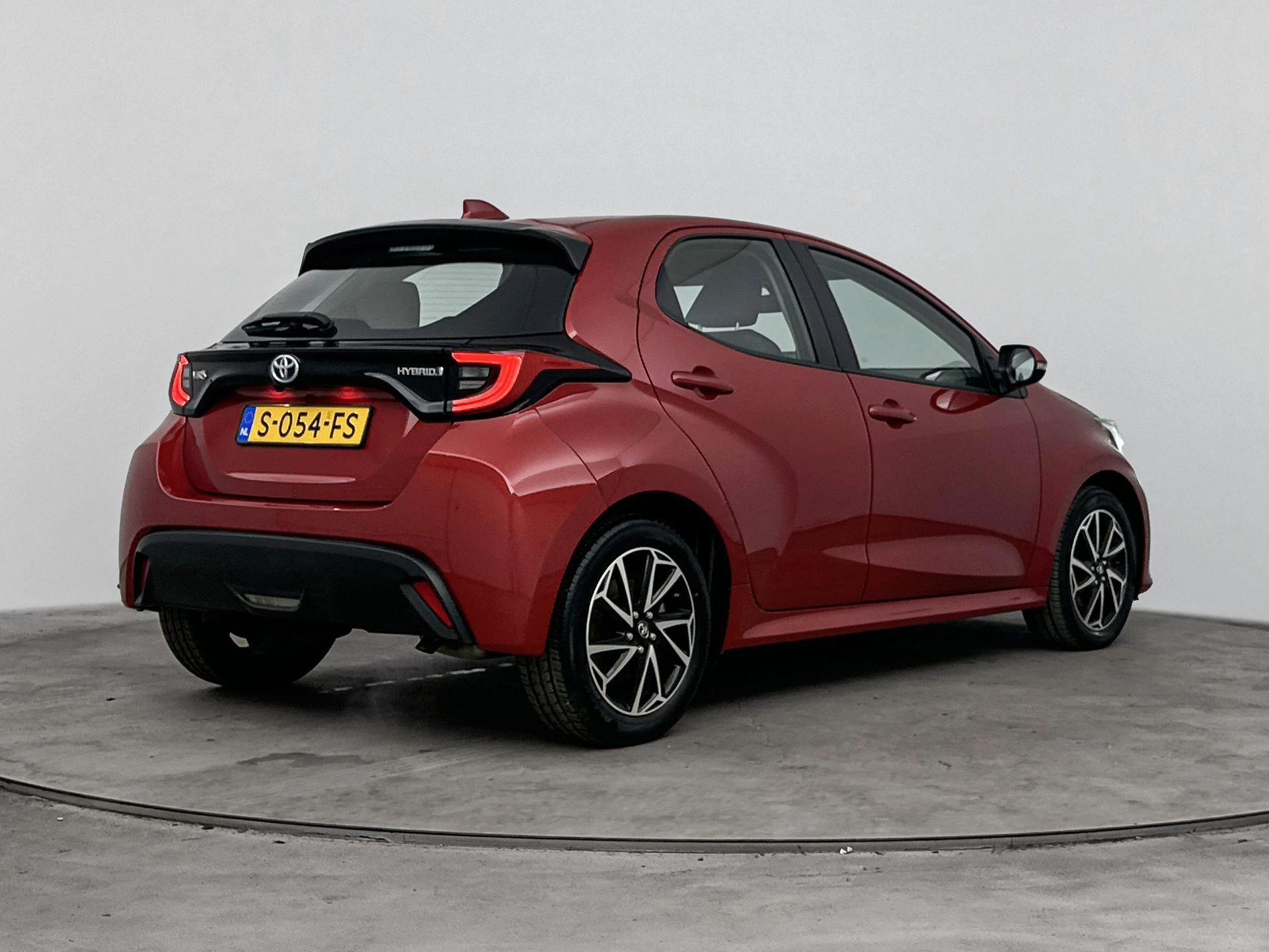 Toyota-Yaris-image-3
