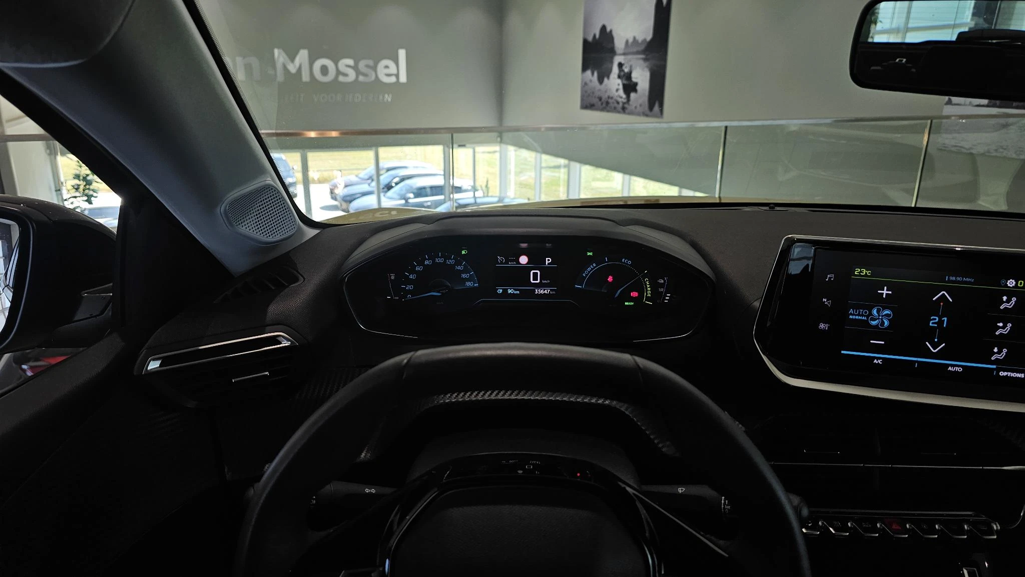 Peugeot e-208 EV Active 50 kWh Automaat SOH test 96,13%
