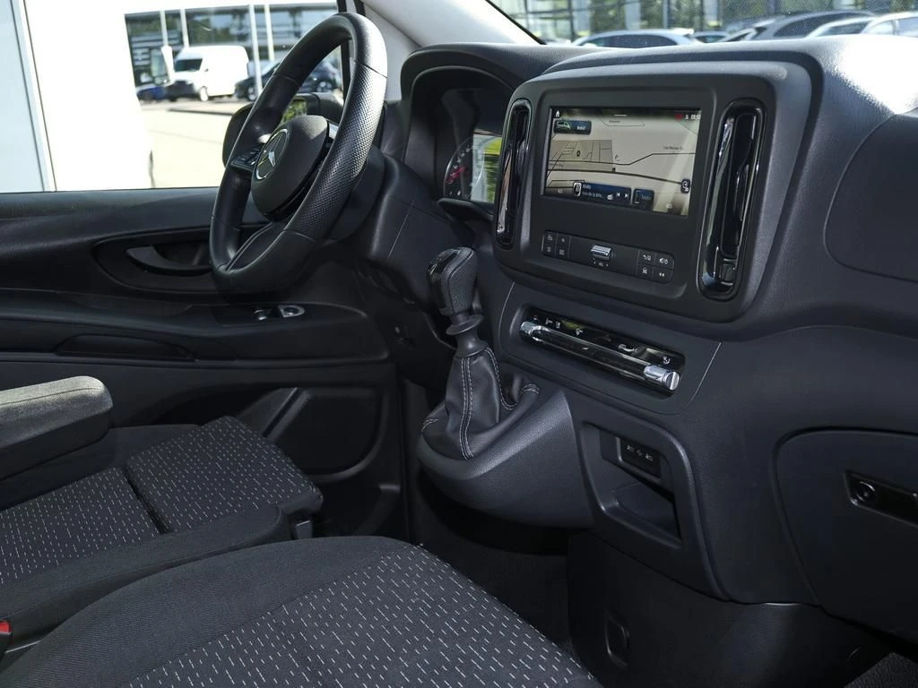 Mercedes-Benz-Vito 116-image-9
