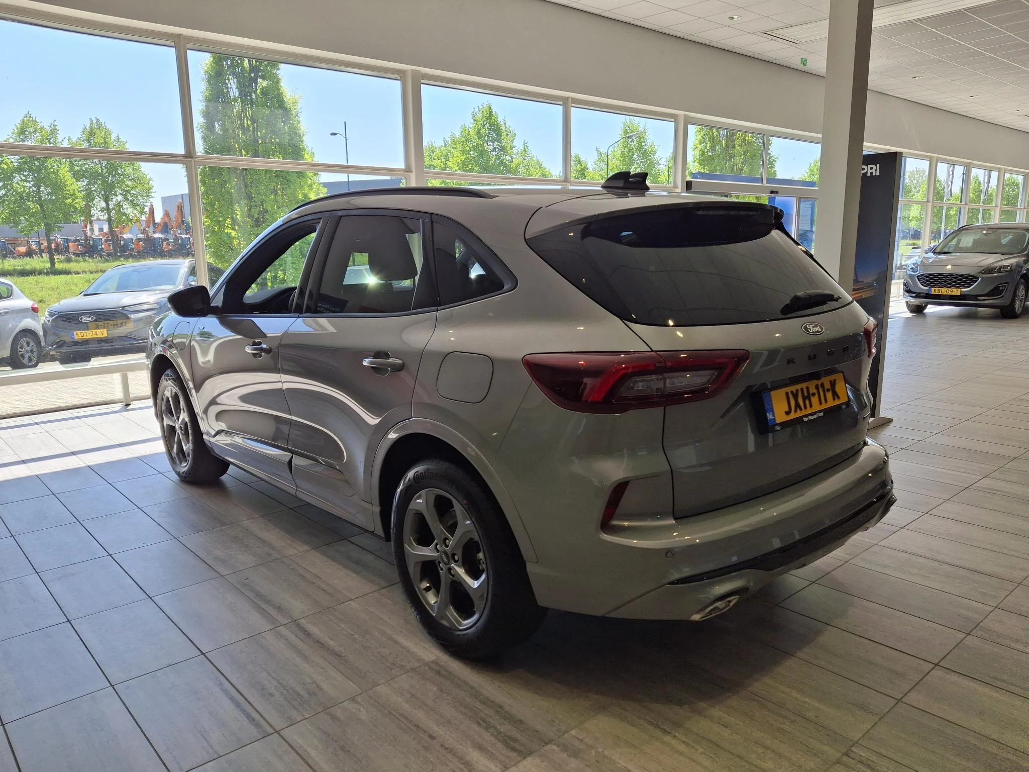 Ford-Kuga-image-2